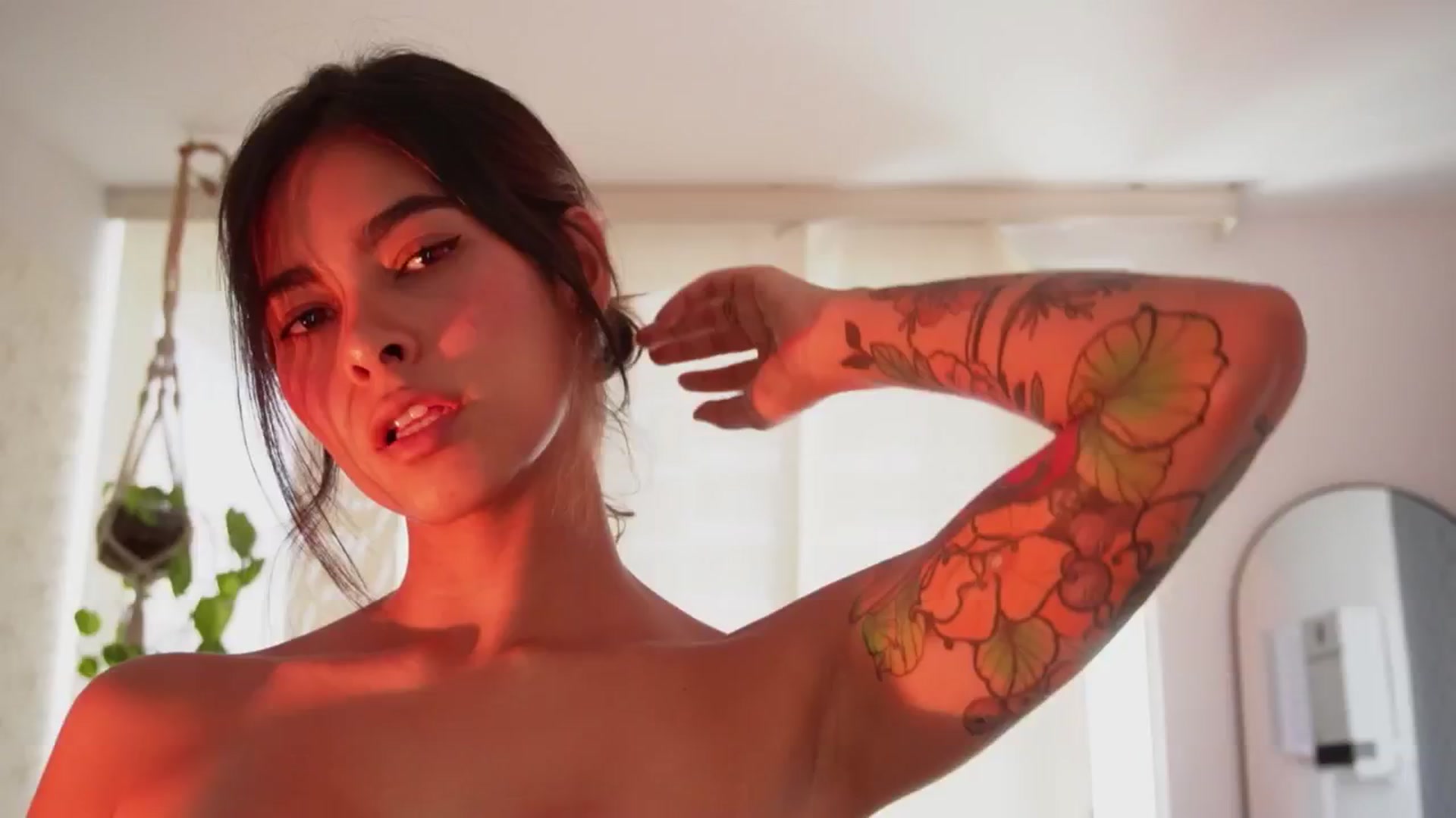 Gallery image thumbnail from Ramonarios's myfreecams stream on, 07/02/2025, 17:17 image 15 of 20