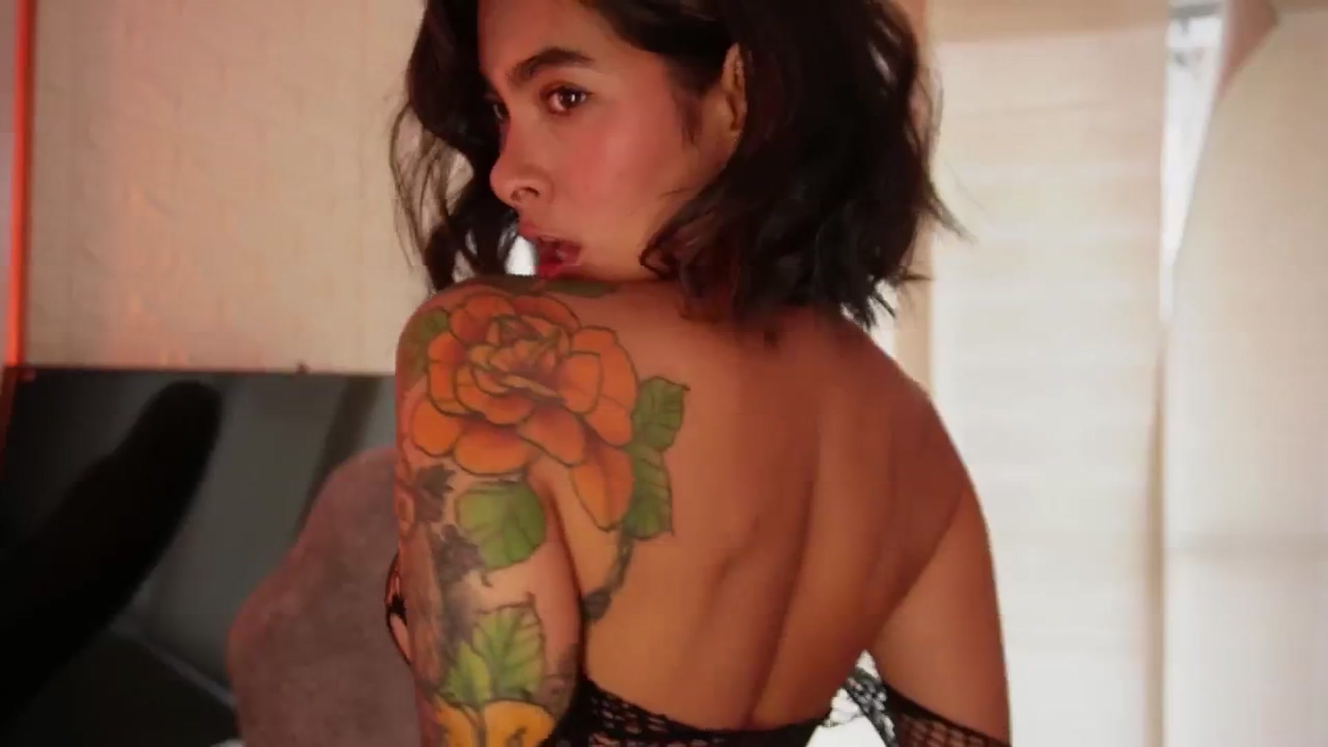 Gallery image thumbnail from Ramonarios's myfreecams stream on, 07/21/2025, 17:02 image 9 of 20
