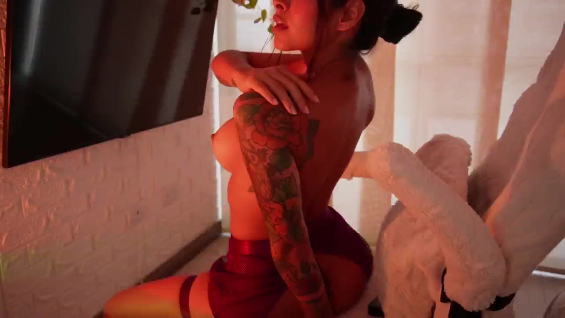 Gallery image thumbnail from Ramonarios's myfreecams stream on, 08/04/2025, 19:56 image 6 of 20