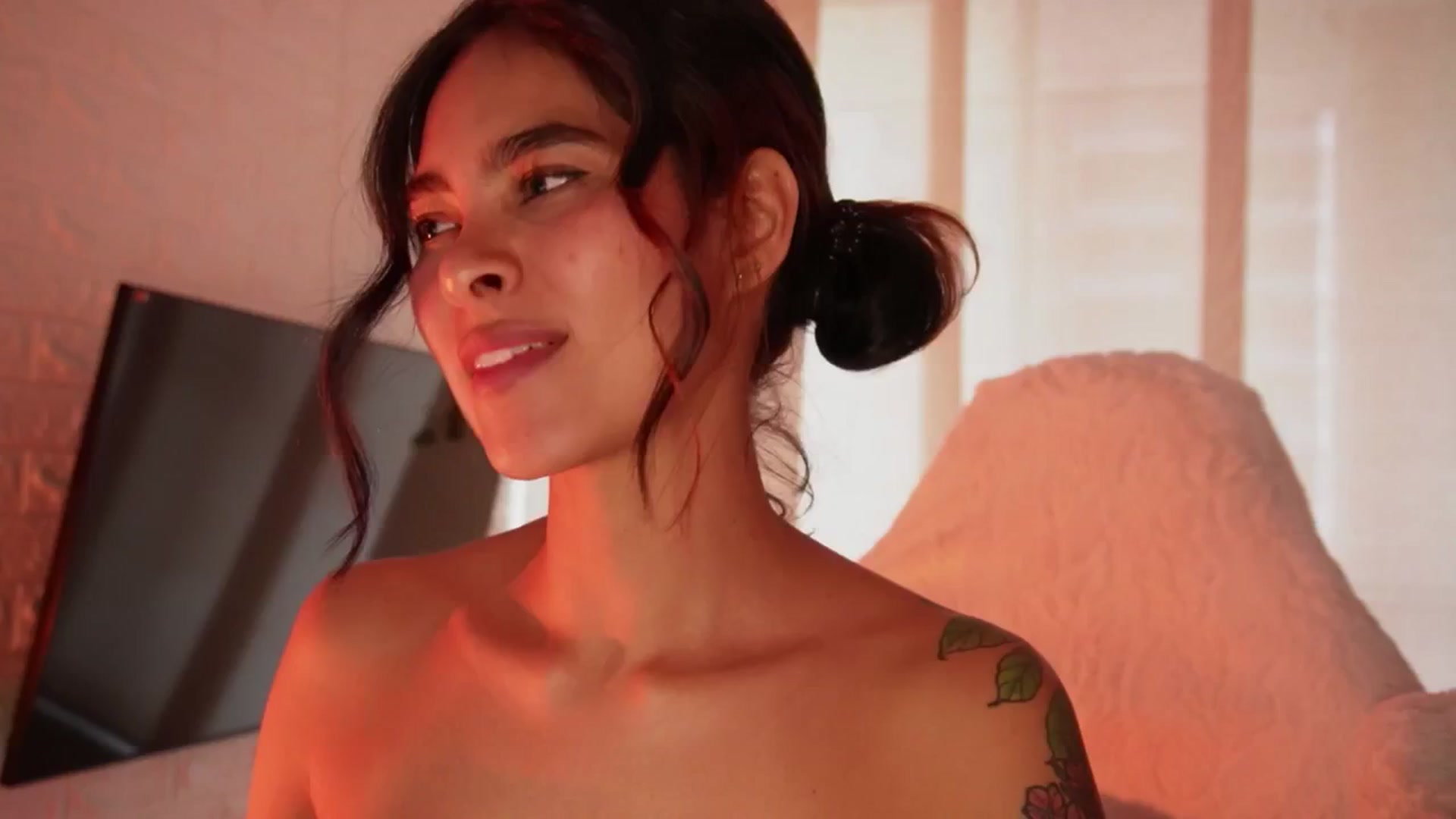 Gallery image thumbnail from Ramonarios's myfreecams stream on, 08/05/2025, 17:48 image 2 of 20