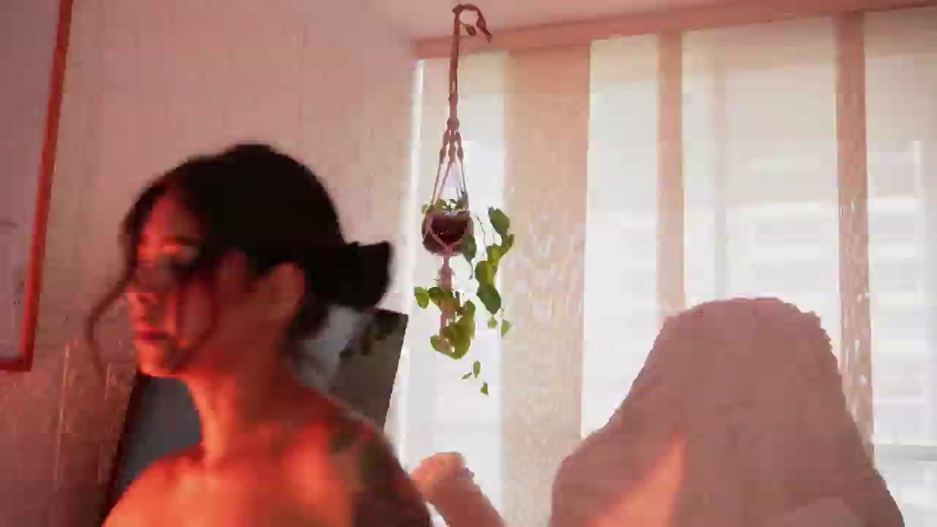 Gallery image thumbnail from Ramonarios's myfreecams stream on, 08/05/2025, 19:37 image 4 of 20
