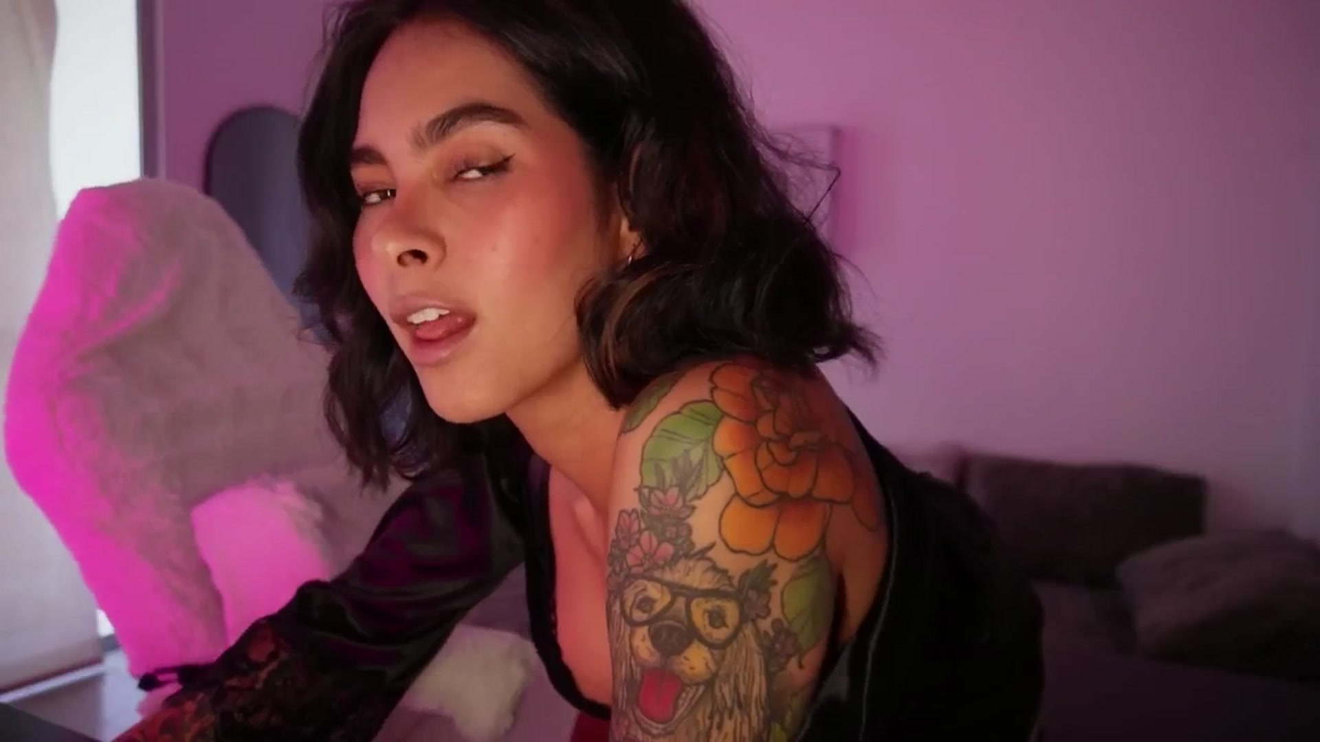 Gallery image thumbnail from Ramonarios's myfreecams stream on, 08/14/2025, 17:57 image 12 of 20