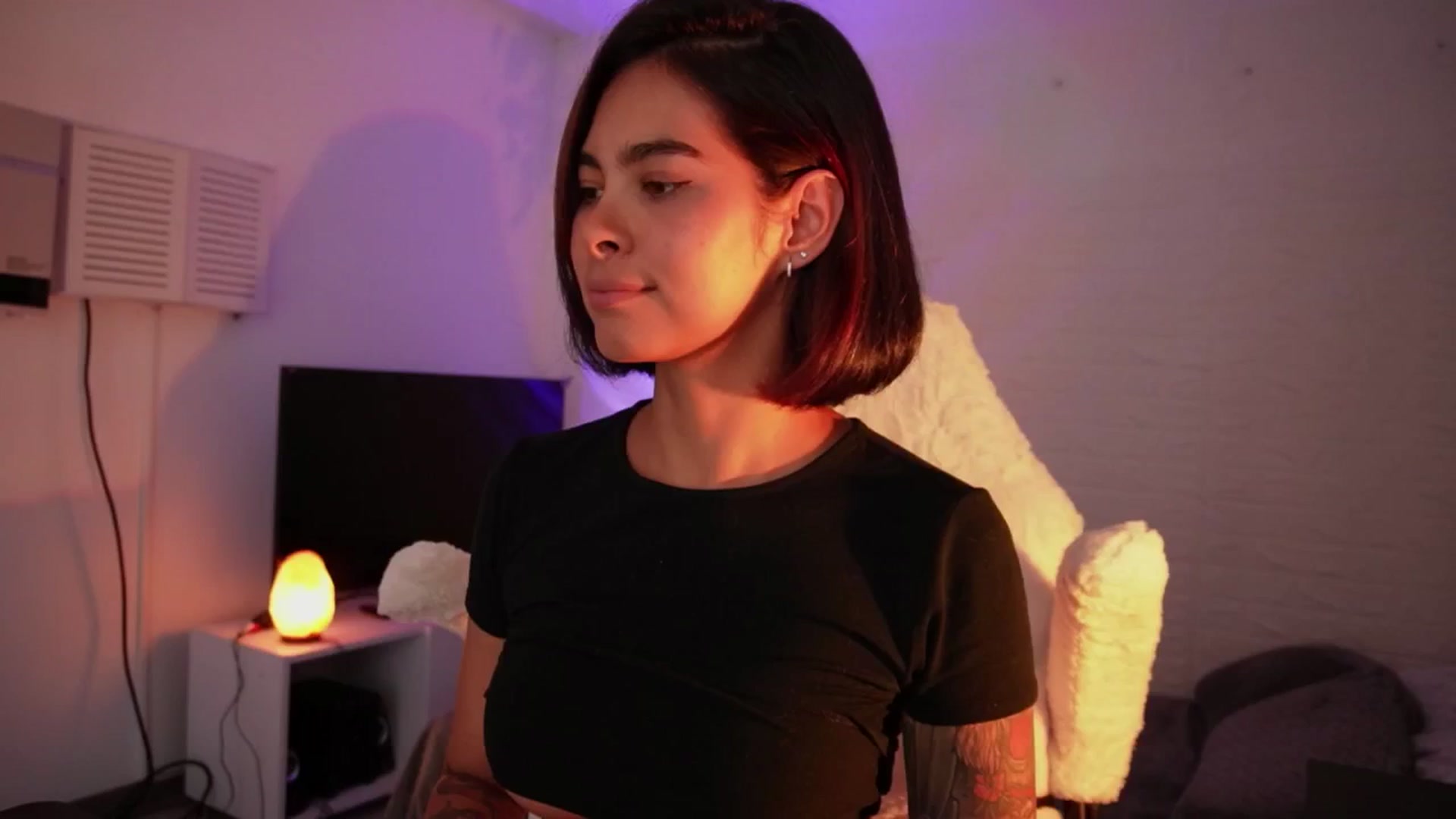 Gallery image thumbnail from Ramonarios's myfreecams stream on, 09/08/2025, 18:46 image 19 of 20