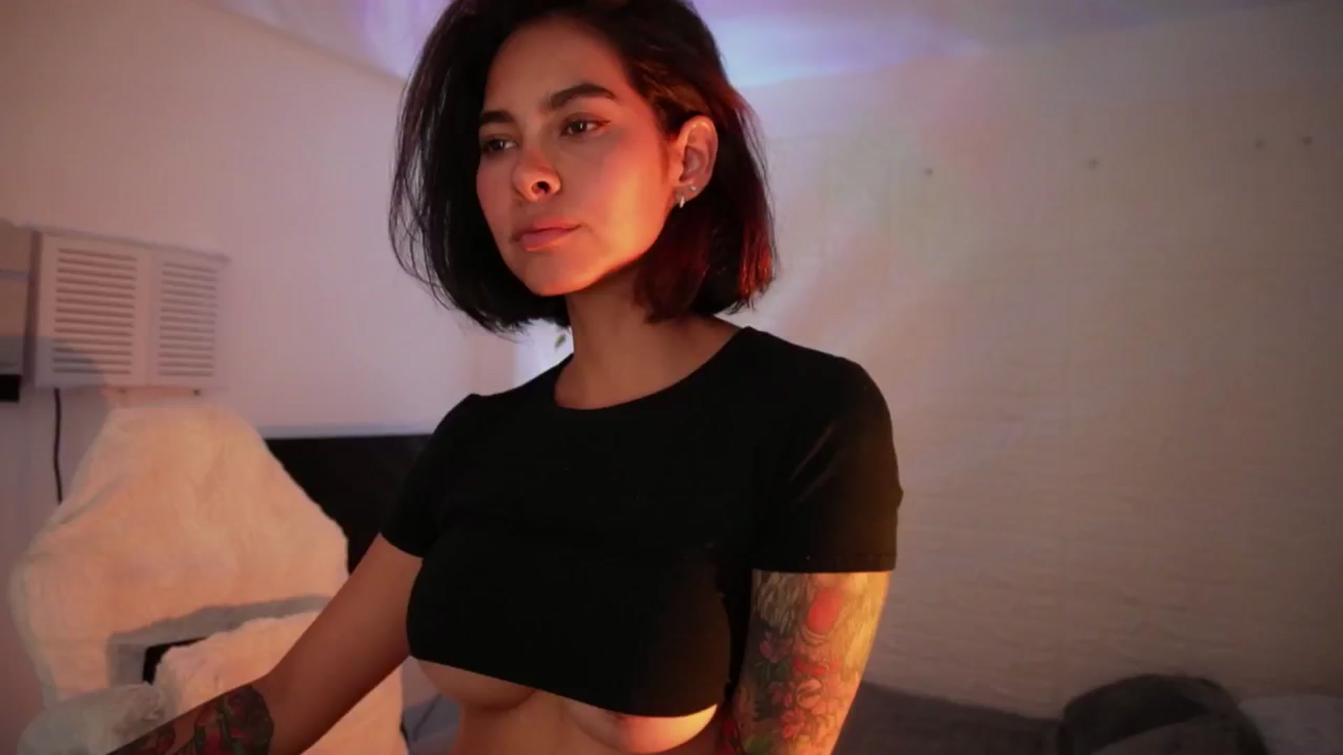 Gallery image thumbnail from Ramonarios's myfreecams stream on, 09/08/2025, 19:35 image 3 of 20