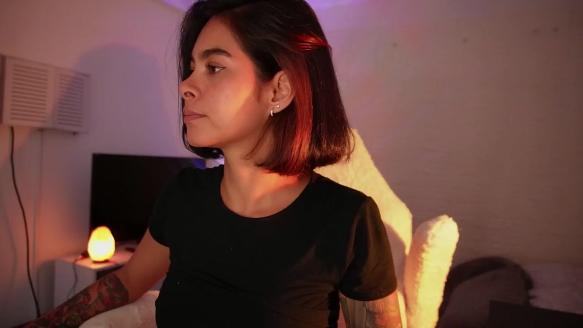 Gallery image thumbnail from Ramonarios's myfreecams stream on, 09/08/2025, 20:07 image 12 of 20