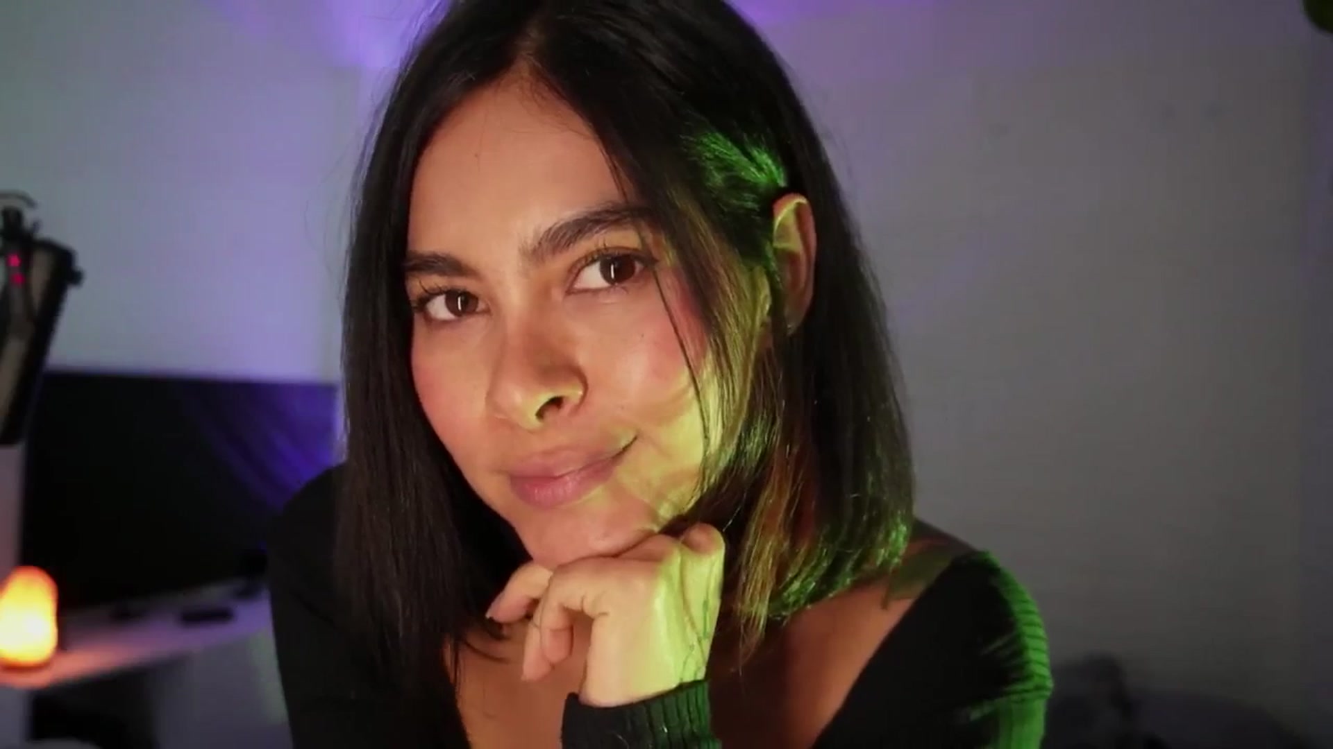 Gallery image thumbnail from Ramonarios's myfreecams stream on, 11/07/2025, 20:37 image 3 of 20