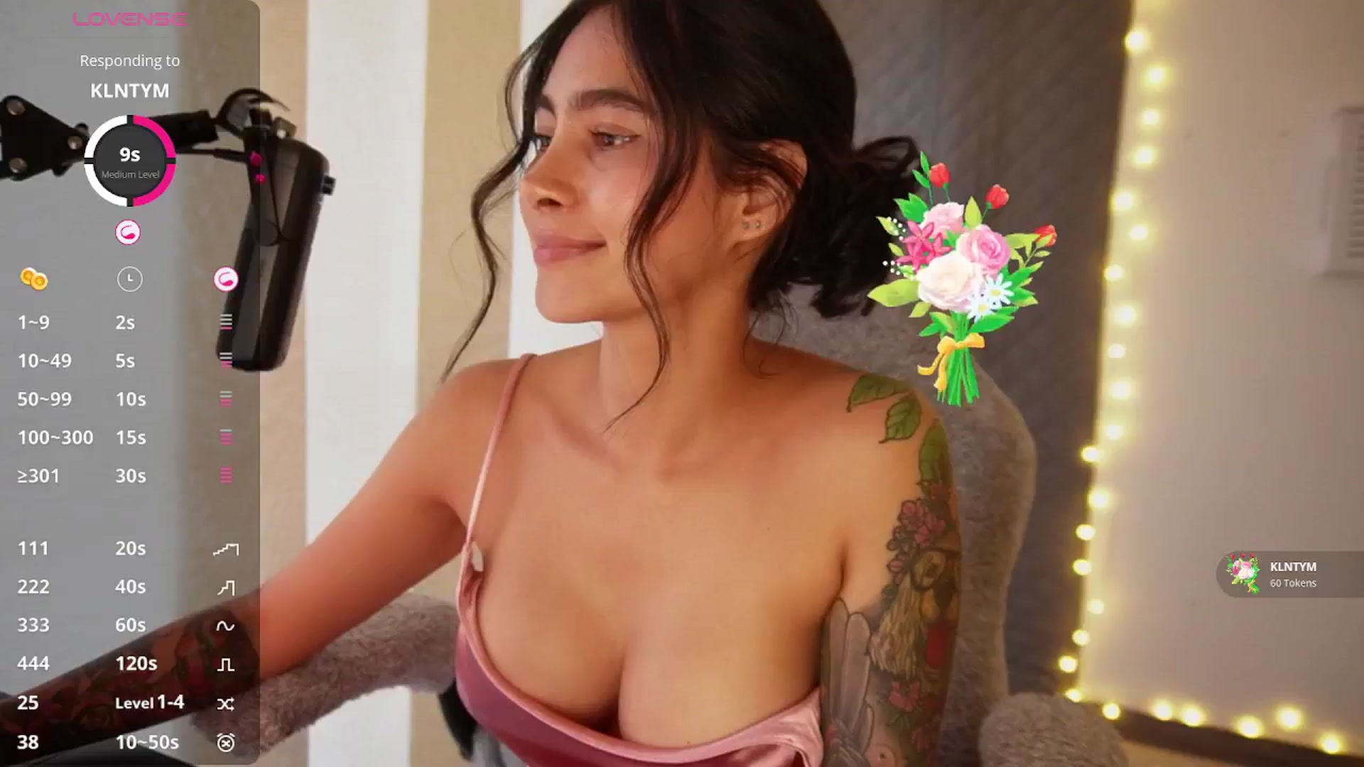Gallery image thumbnail from Ramonarios's myfreecams stream on, 12/29/2025, 17:01 image 16 of 20