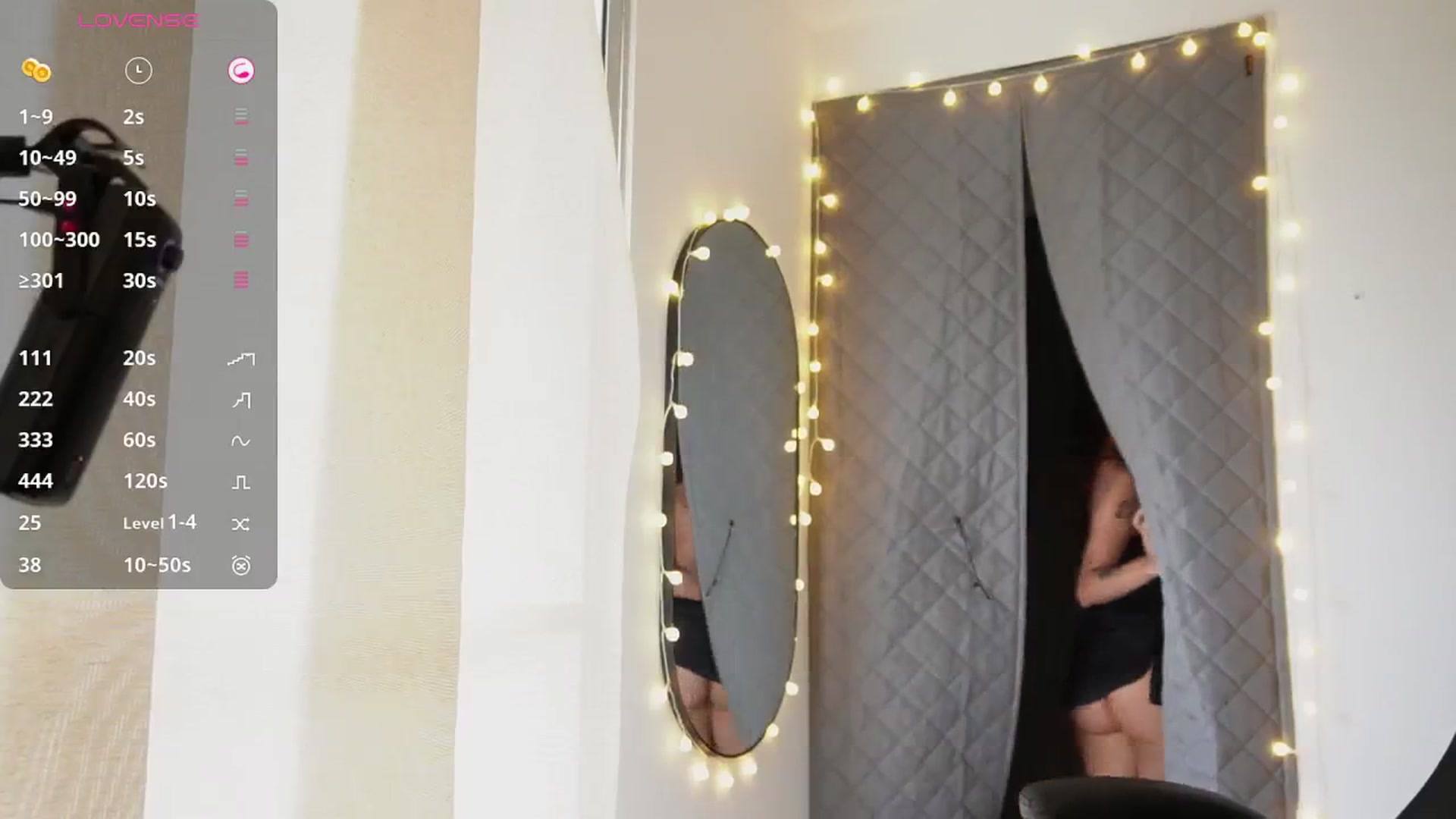 Gallery image thumbnail from Ramonarios's myfreecams stream on, 04/14/2026, 16:36 image 9 of 20