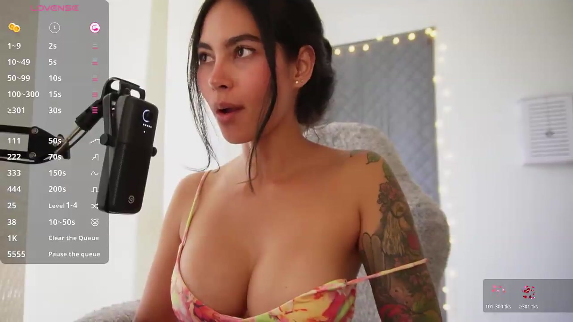 Gallery image thumbnail from Ramonarios's myfreecams stream on, 07/08/2026, 17:51 image 11 of 20