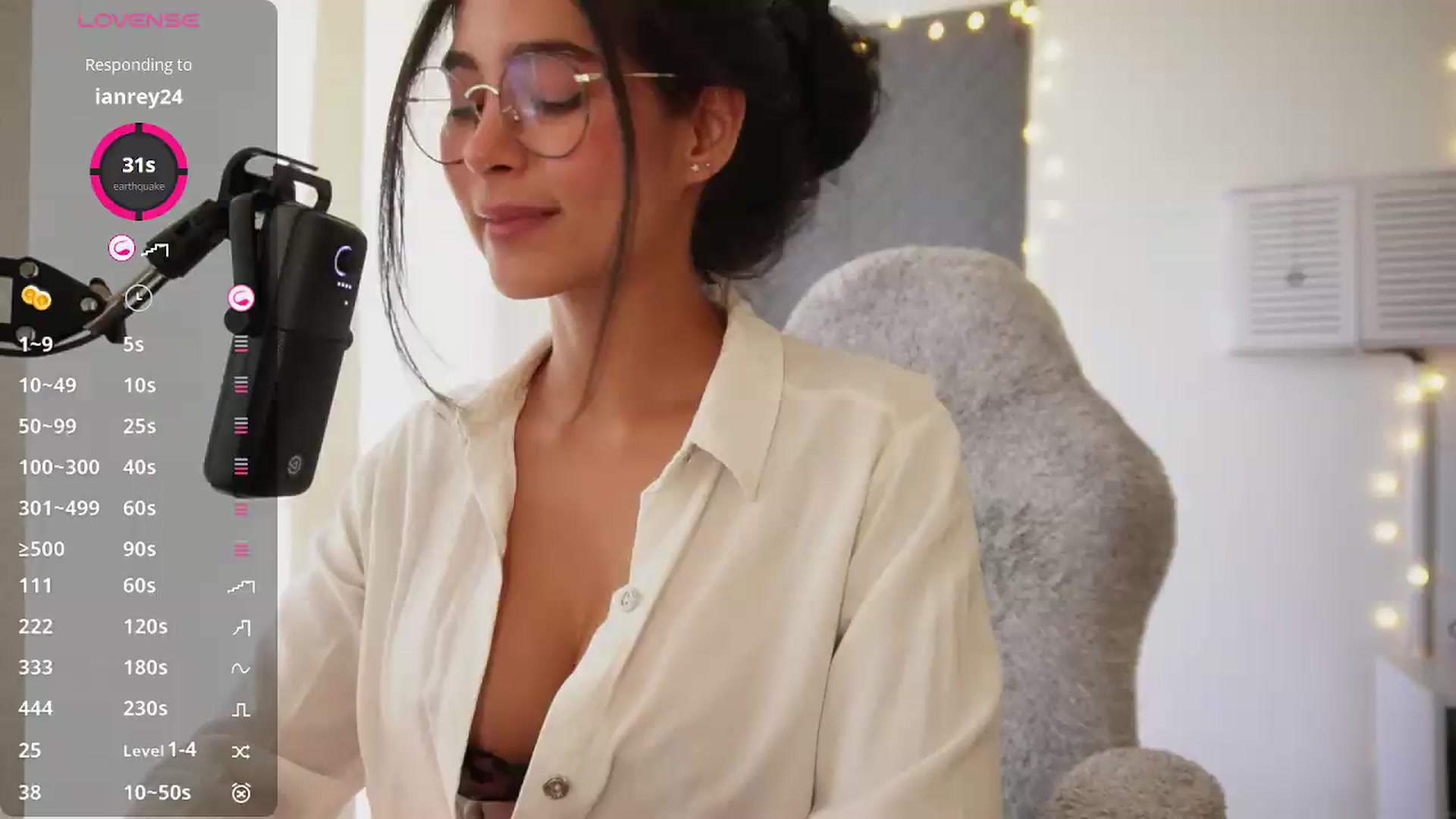 Gallery image thumbnail from Ramonarios's myfreecams stream on, 07/10/2026, 17:14 image 19 of 20