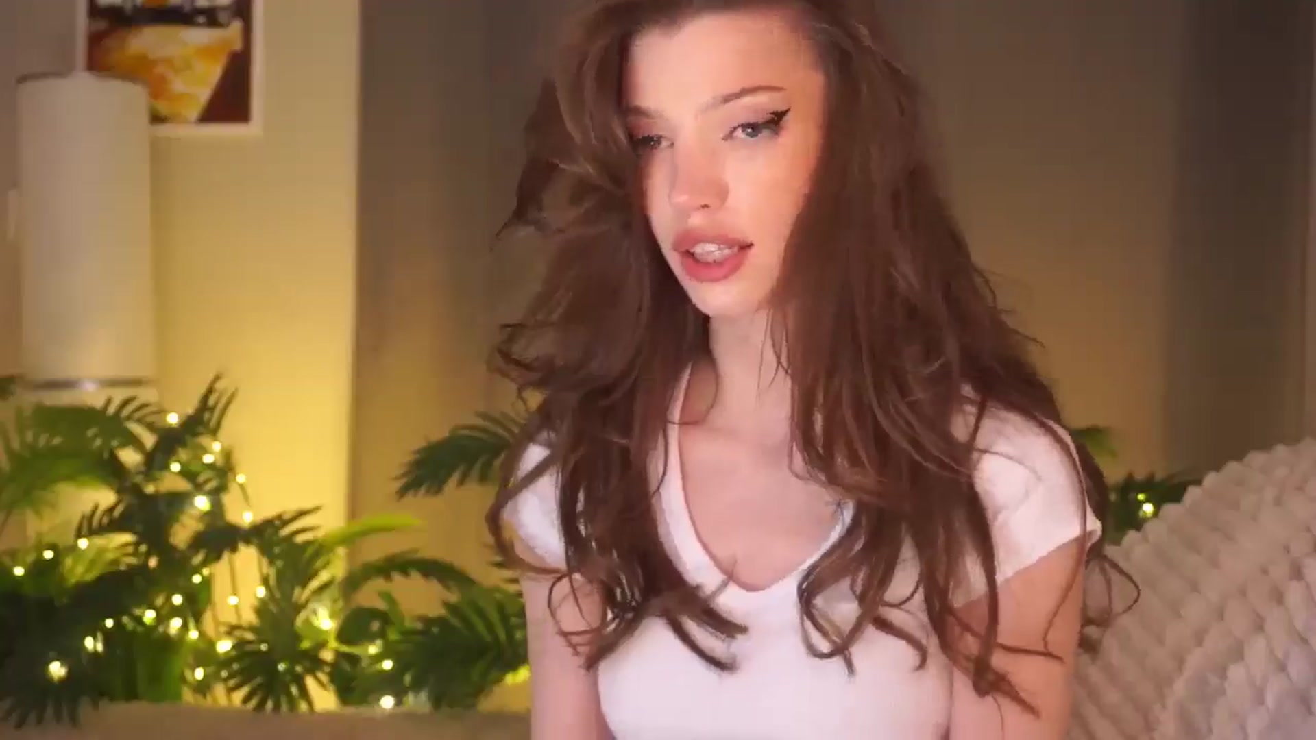Gallery image thumbnail from Ramonatorres's myfreecams stream on, 06/23/2025, 23:08 image 19 of 20