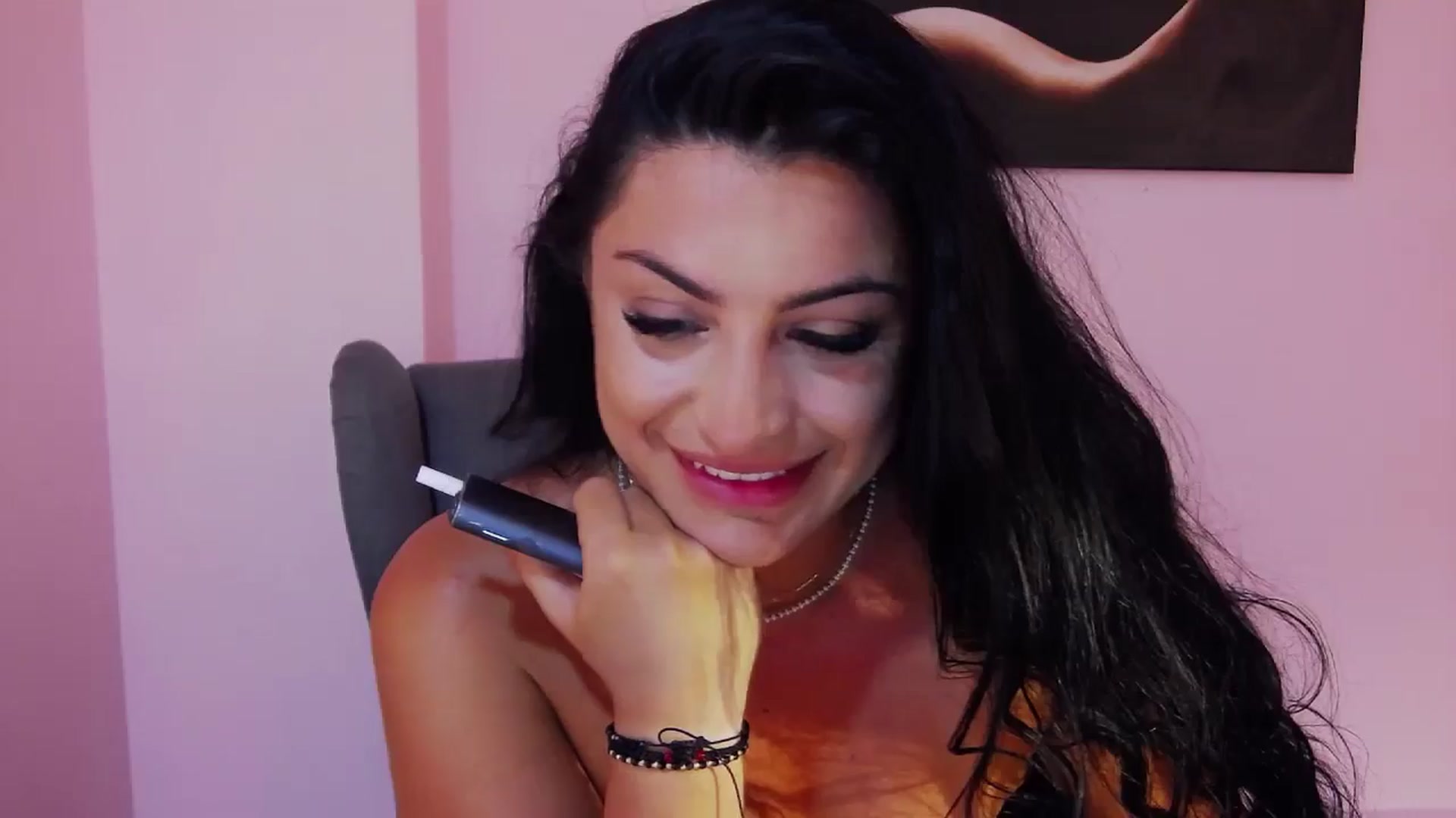 Gallery image thumbnail from Rapunz3l's myfreecams stream on, 09/26/2025, 01:21 image 15 of 20