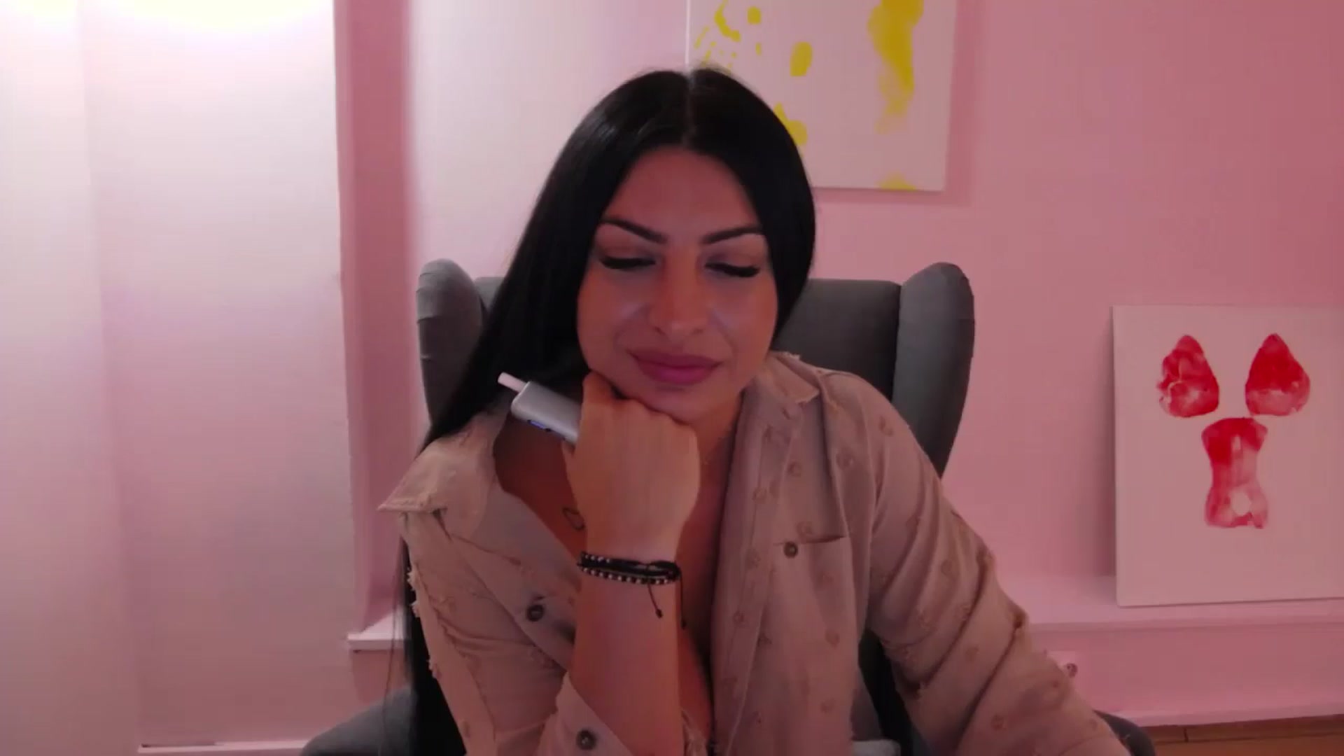 Gallery image thumbnail from Rapunz3l's myfreecams stream on, 10/13/2025, 24:33 image 20 of 20
