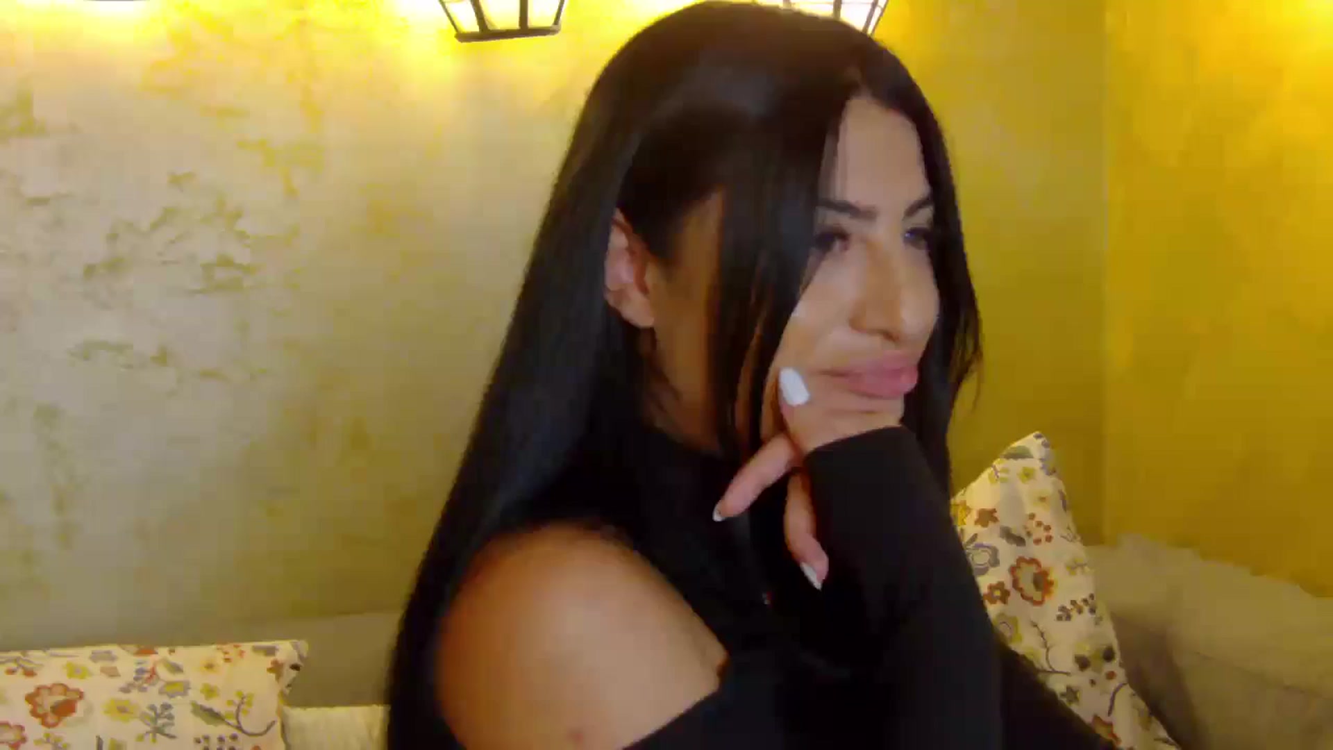 Gallery image thumbnail from Rapunz3l's myfreecams stream on, 10/20/2025, 02:20 image 18 of 20