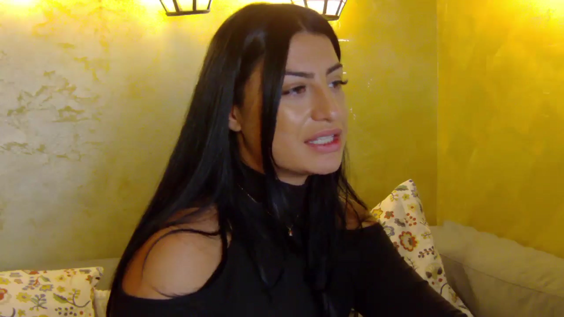 Gallery image thumbnail from Rapunz3l's myfreecams stream on, 10/20/2025, 02:20 image 12 of 20