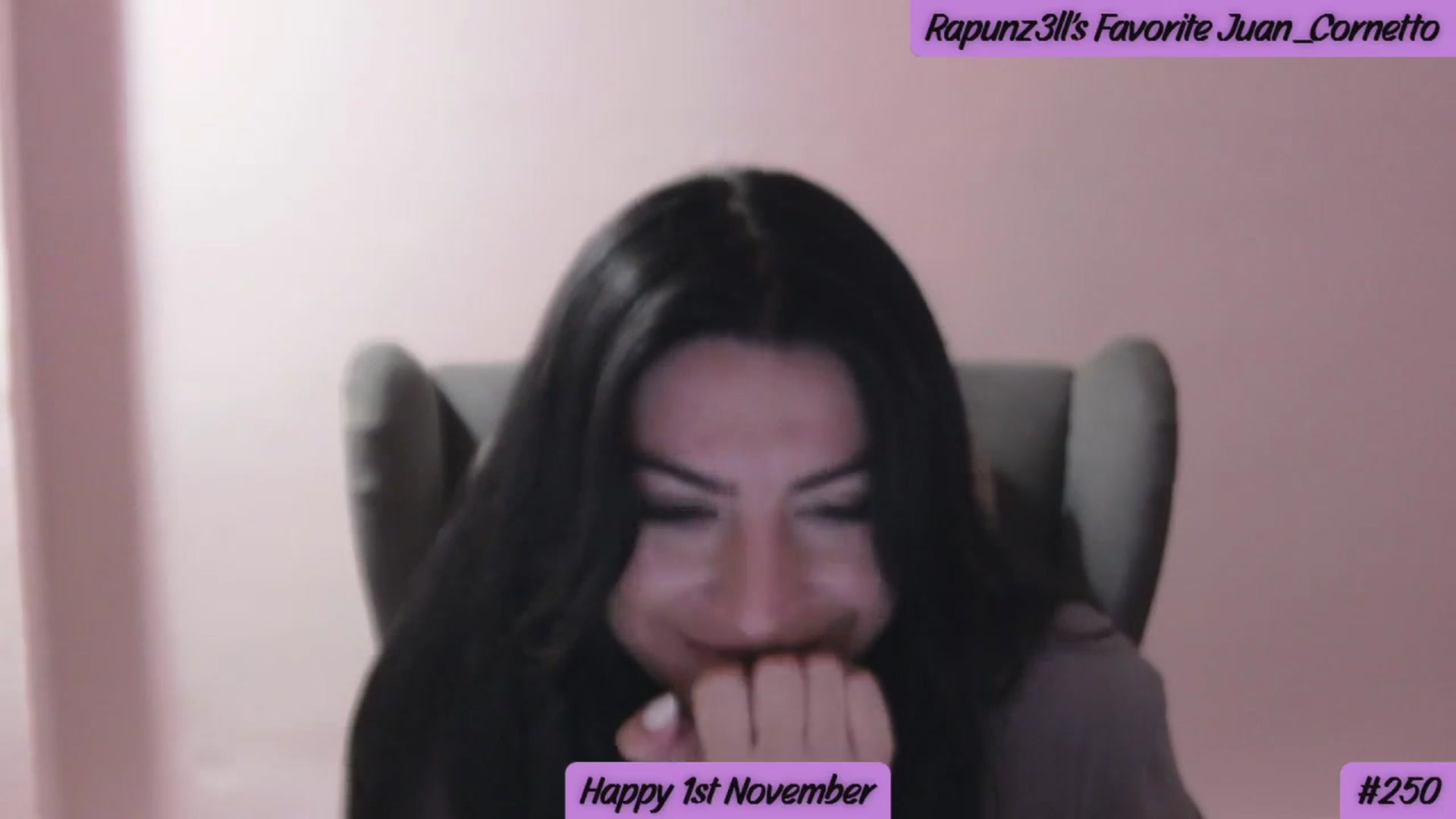 Gallery image thumbnail from Rapunz3l's myfreecams stream on, 11/02/2025, 08:50 image 3 of 20