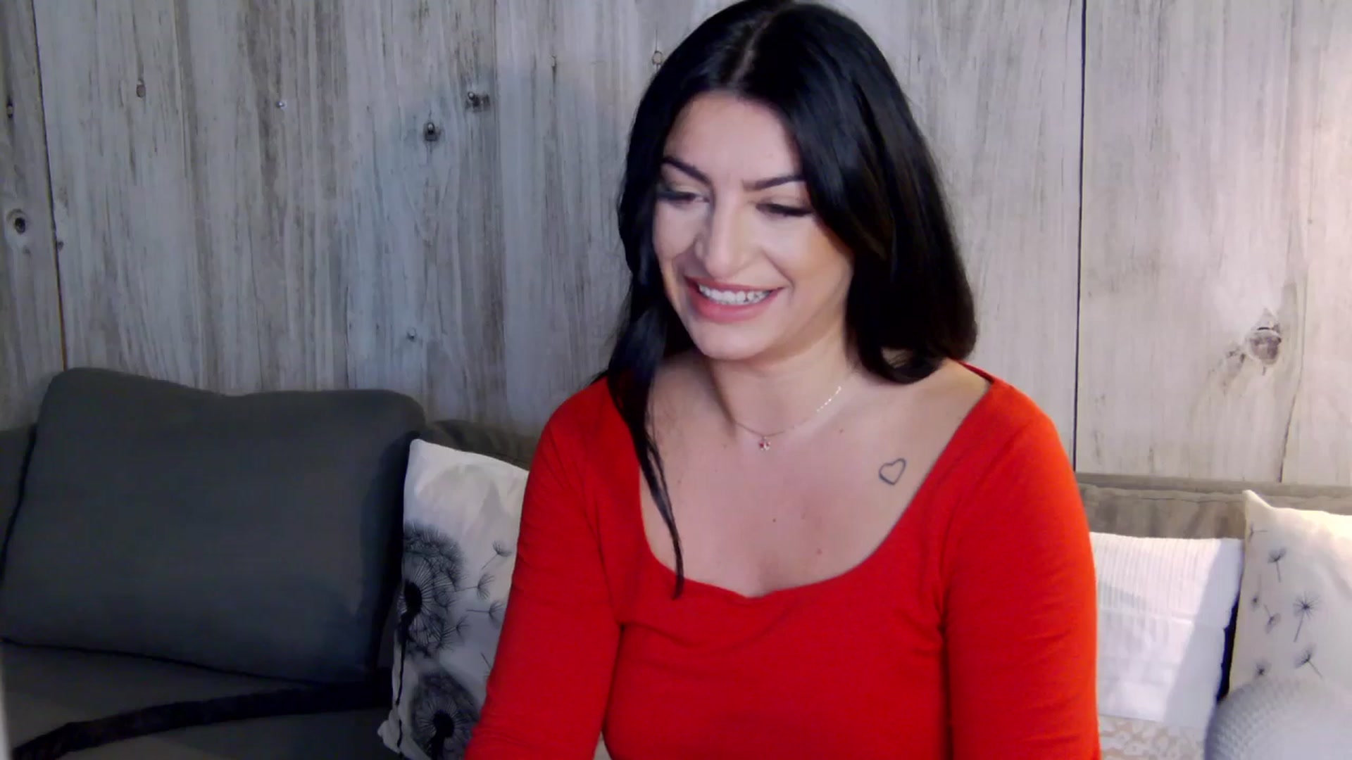 Gallery image thumbnail from Rapunz3l's myfreecams stream on, 11/10/2025, 02:39 image 8 of 20