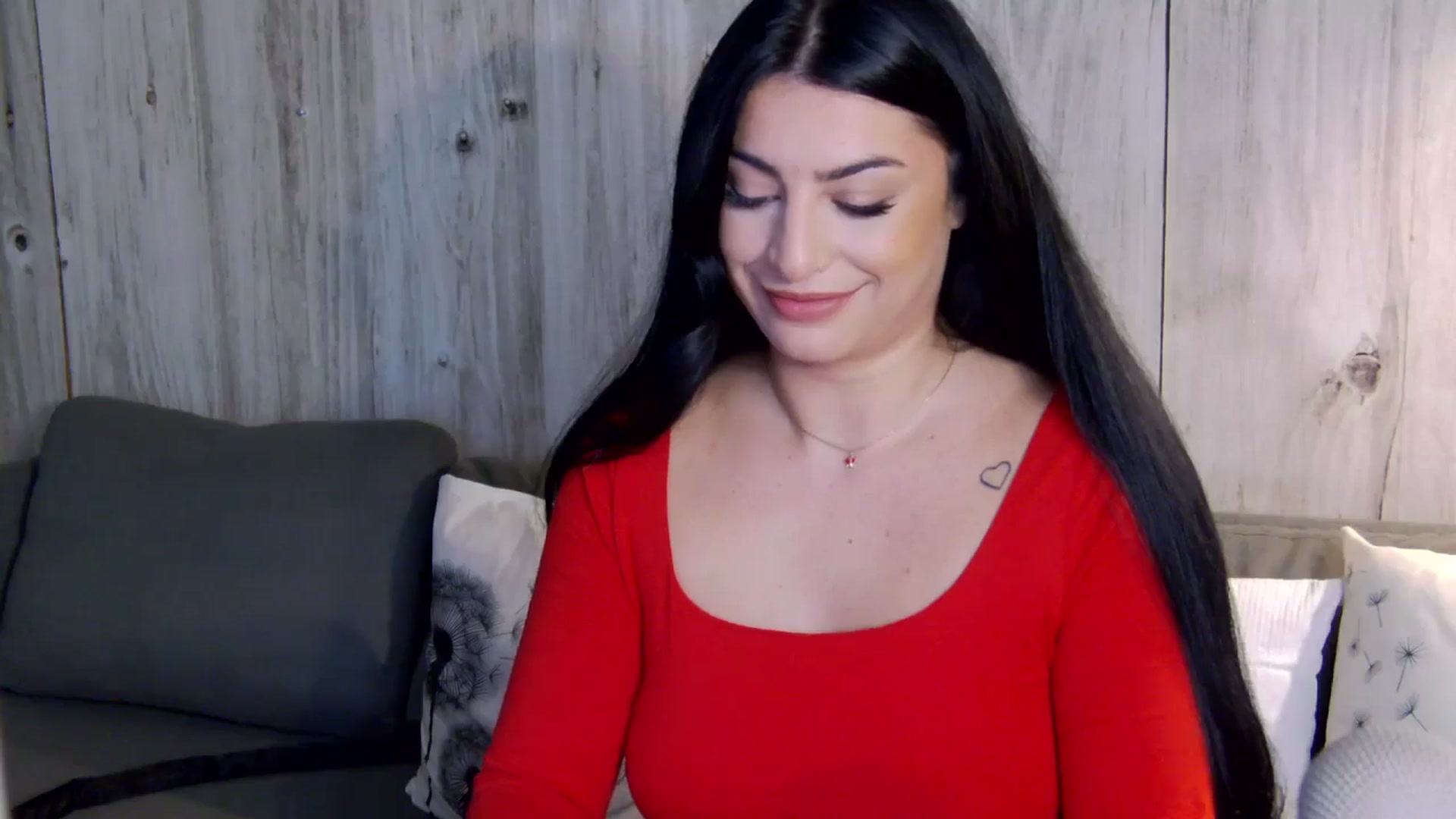 Gallery image thumbnail from Rapunz3l's myfreecams stream on, 11/10/2025, 02:39 image 2 of 20