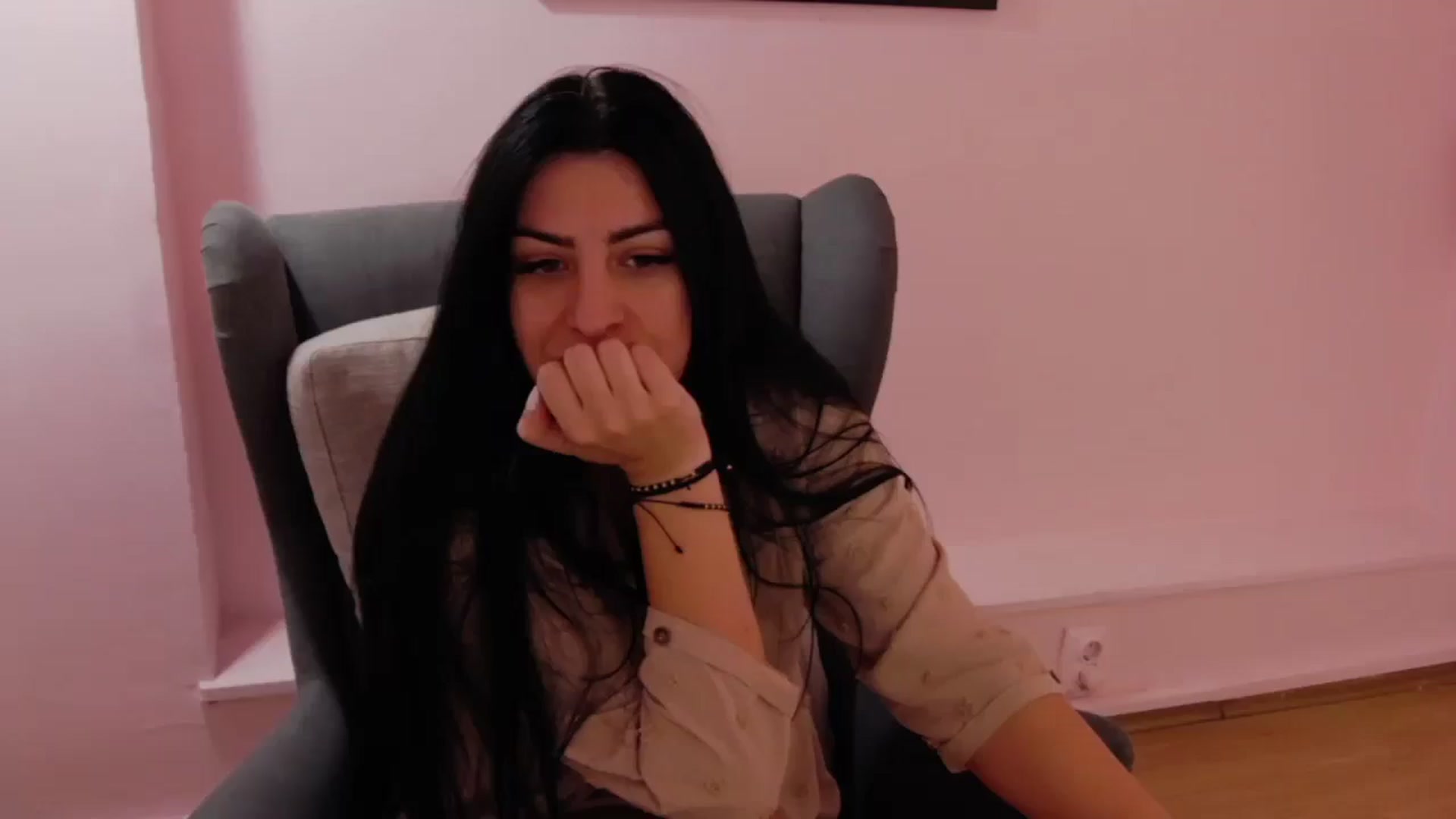 Gallery image thumbnail from Rapunz3l's myfreecams stream on, 11/13/2025, 04:08 image 7 of 20