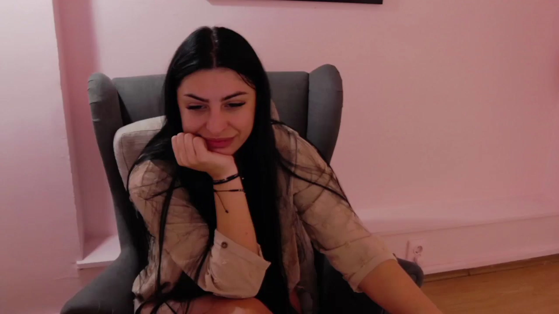 Gallery image thumbnail from Rapunz3l's myfreecams stream on, 11/13/2025, 04:08 image 15 of 20