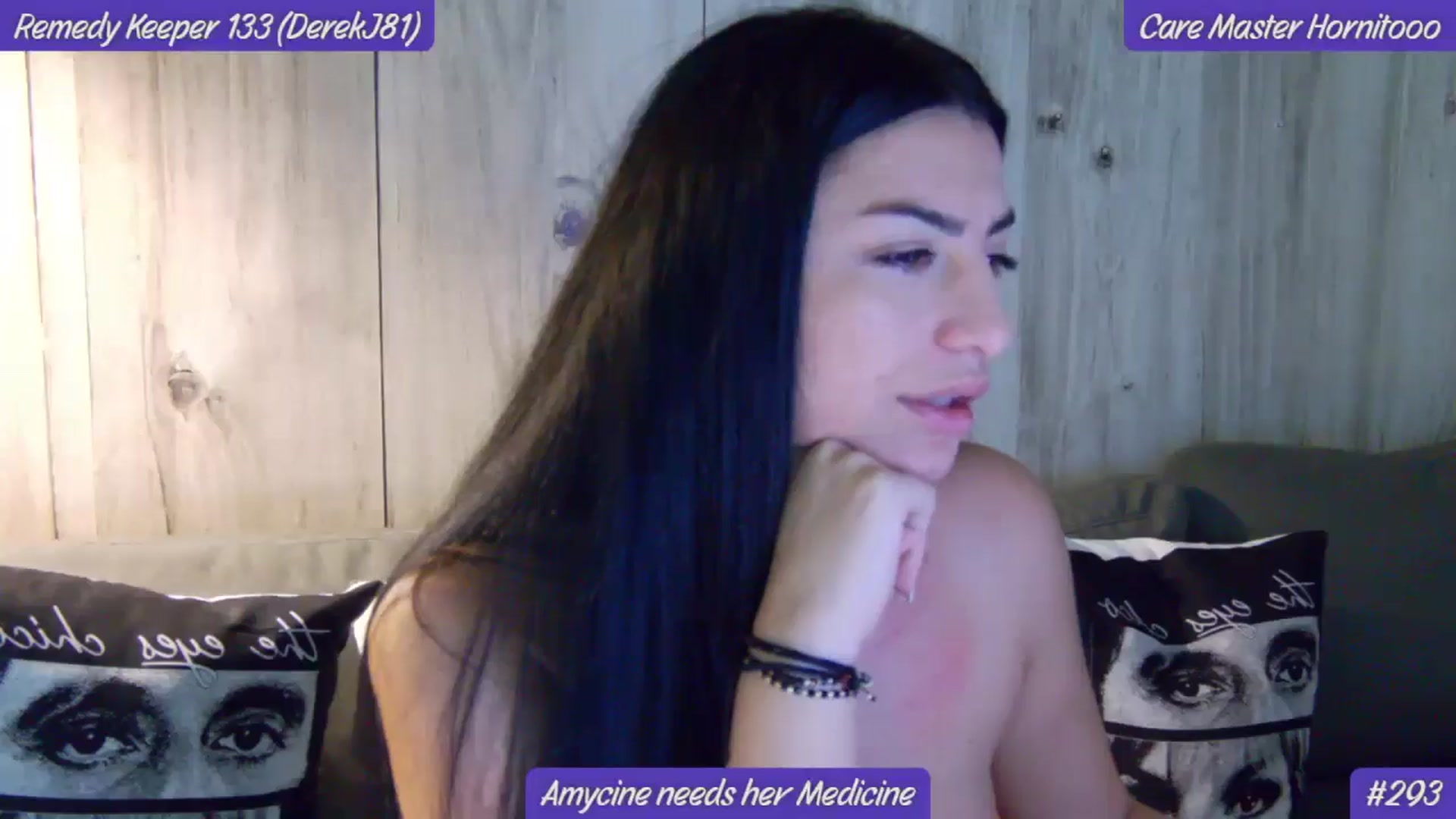 Gallery image thumbnail from Rapunz3l's myfreecams stream on, 11/17/2025, 04:03 image 10 of 20