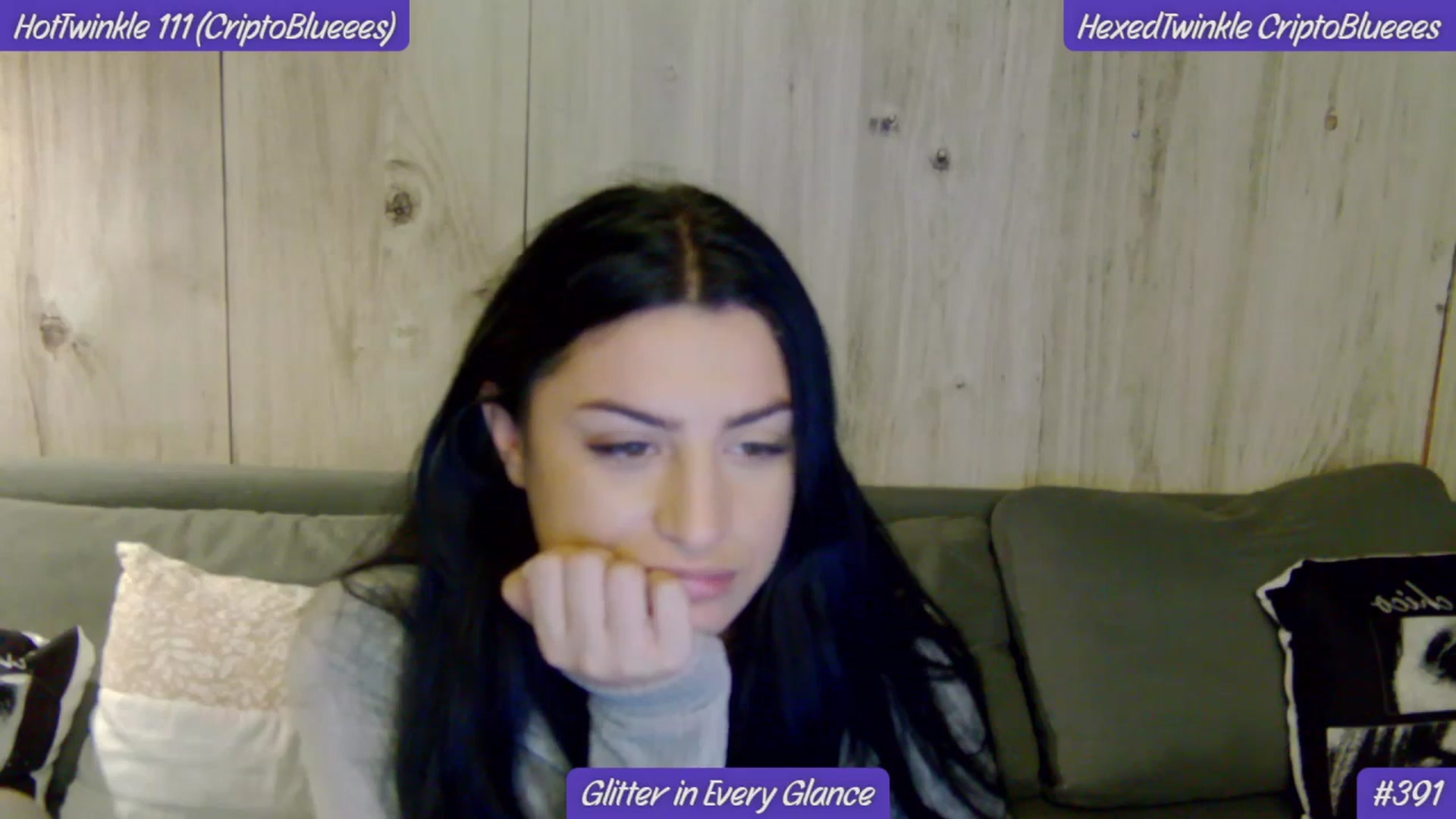 Gallery image thumbnail from Rapunz3l's myfreecams stream on, 11/24/2025, 01:44 image 17 of 20