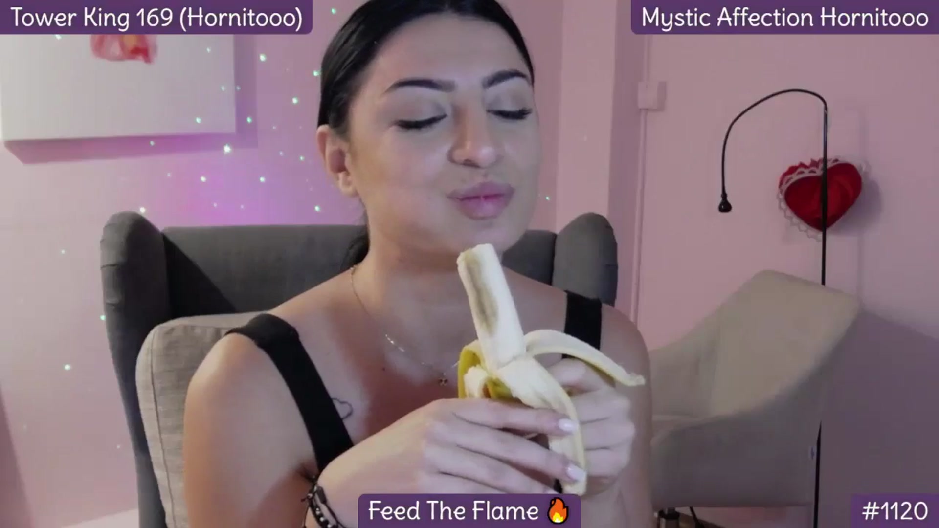 Gallery image thumbnail from Rapunz3l's myfreecams stream on, 12/05/2025, 01:59 image 6 of 20