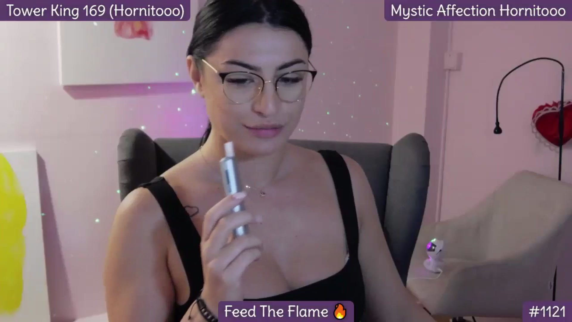 Gallery image thumbnail from Rapunz3l's myfreecams stream on, 12/05/2025, 01:59 image 11 of 20