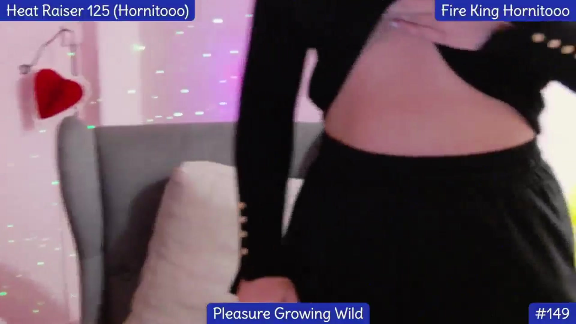 Gallery image thumbnail from Rapunz3l's myfreecams stream on, 12/08/2025, 02:28 image 15 of 20