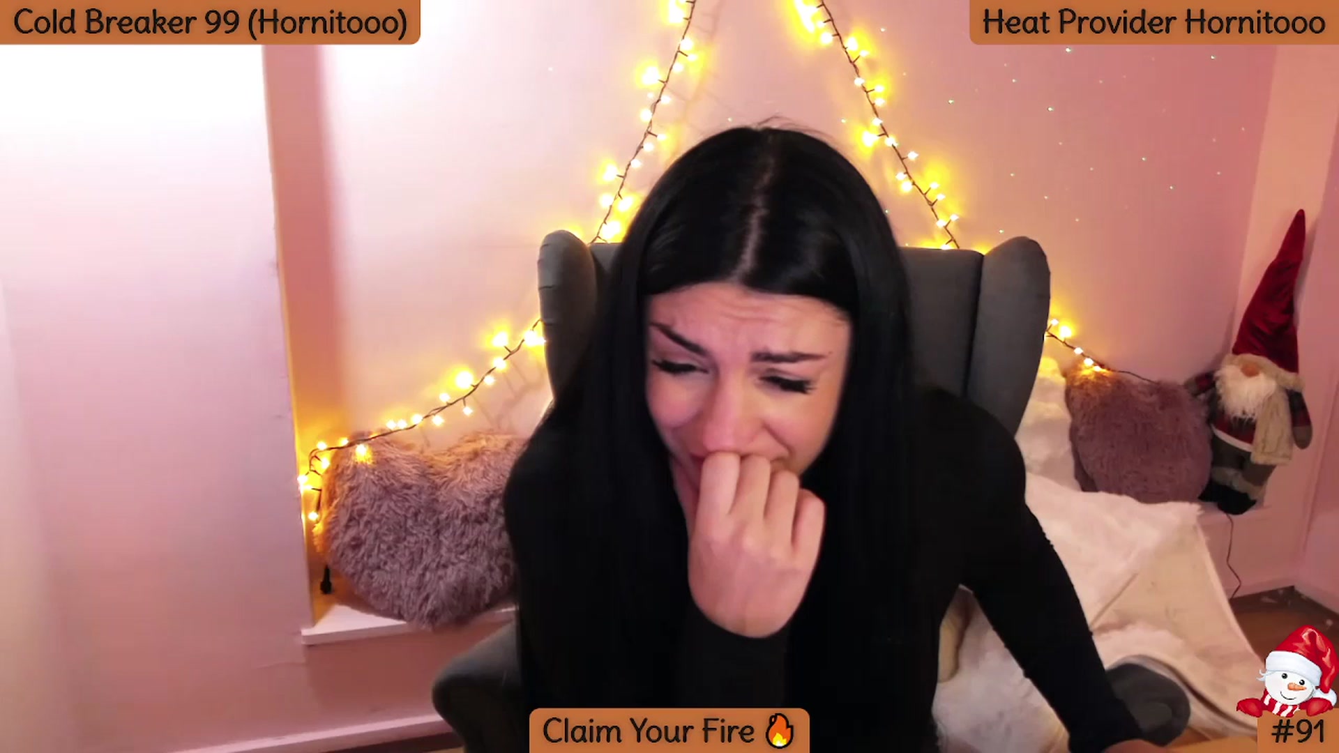 Gallery image thumbnail from Rapunz3l's myfreecams stream on, 12/28/2025, 06:20 image 6 of 20