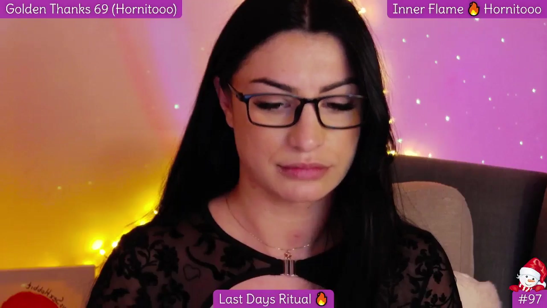 Gallery image thumbnail from Rapunz3l's myfreecams stream on, 12/29/2025, 03:15 image 4 of 20