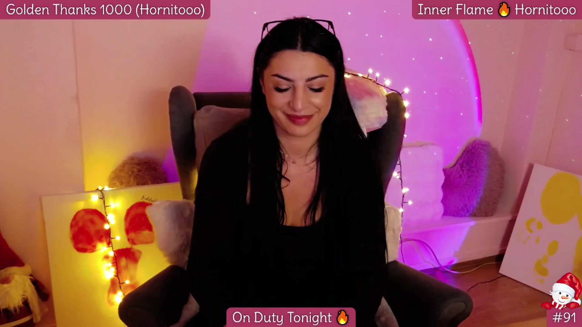 Gallery image thumbnail from Rapunz3l's myfreecams stream on, 12/30/2025, 02:27 image 10 of 20