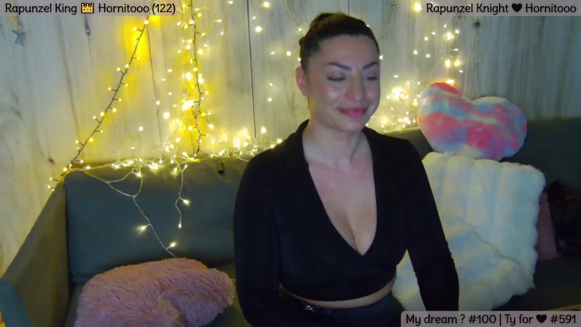 Gallery image thumbnail from Rapunz3l's myfreecams stream on, 01/28/2026, 02:48 image 15 of 20