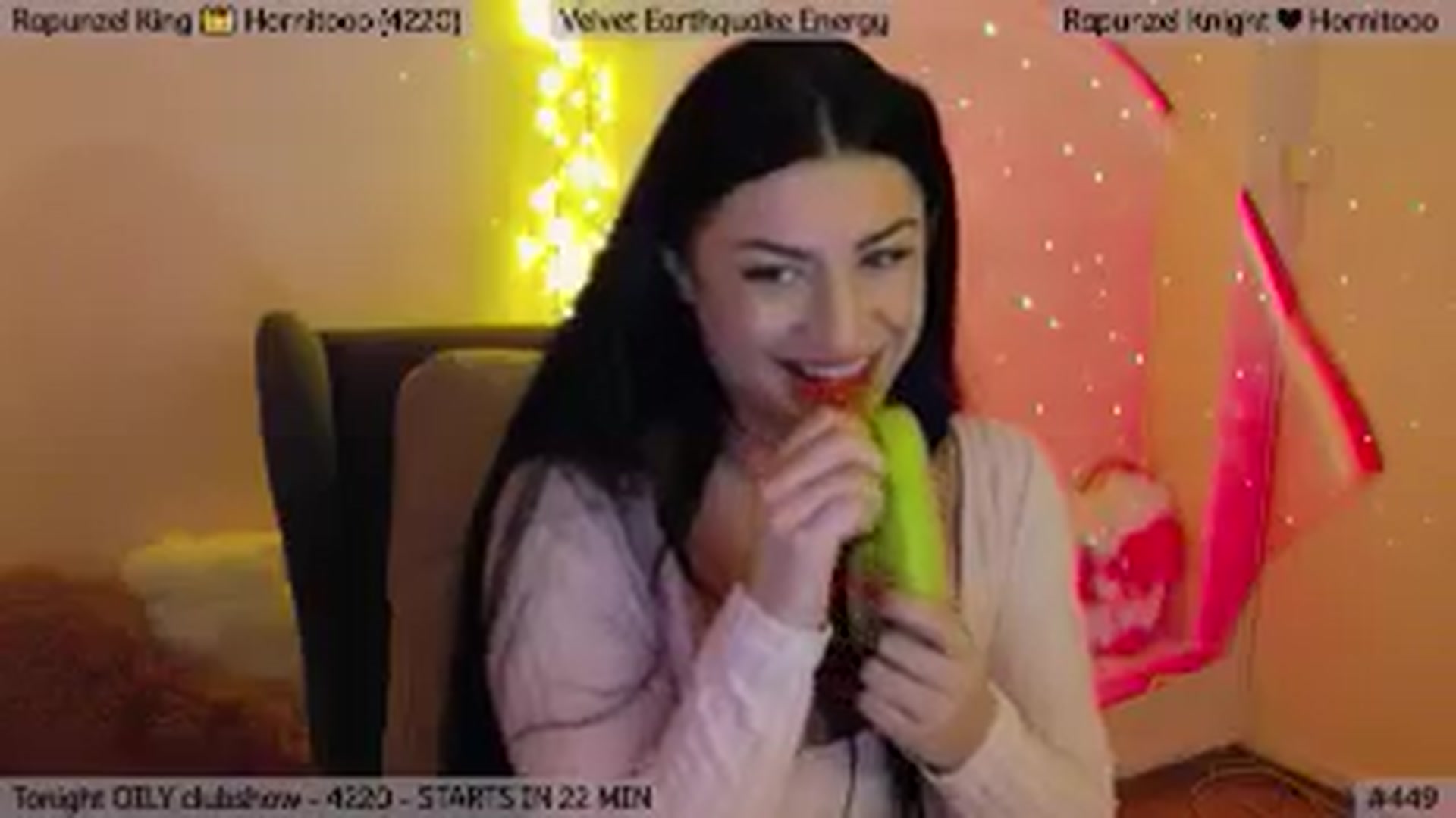 Gallery image thumbnail from Rapunz3l's myfreecams stream on, 01/29/2026, 24:21 image 11 of 20