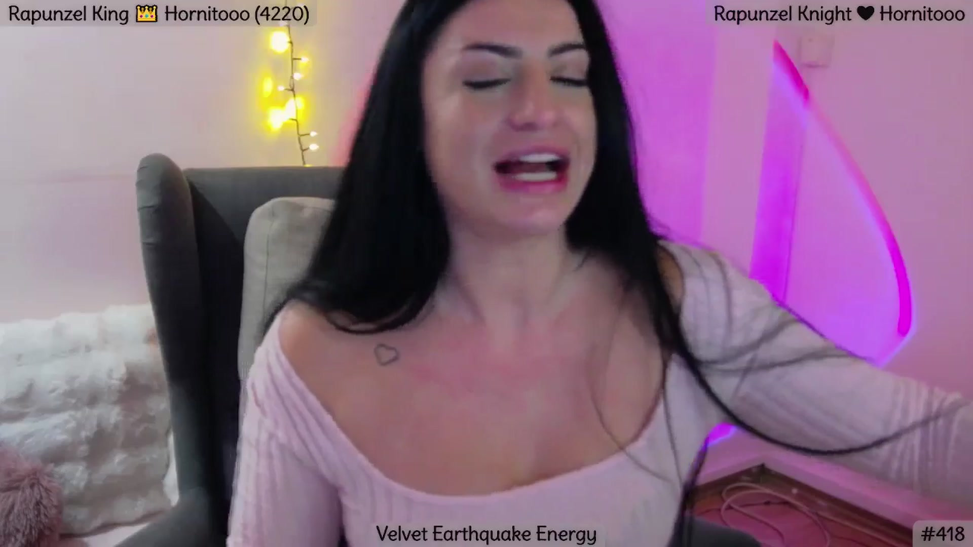 Gallery image thumbnail from Rapunz3l's myfreecams stream on, 01/29/2026, 03:42 image 4 of 20