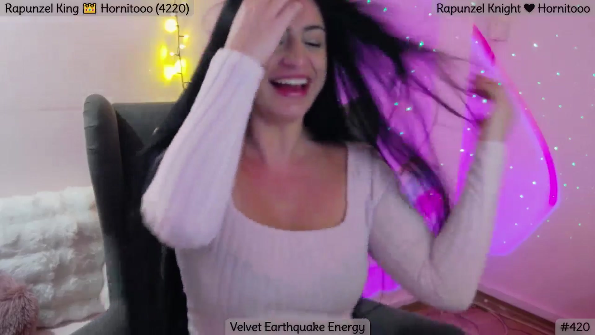 Gallery image thumbnail from Rapunz3l's myfreecams stream on, 01/29/2026, 03:42 image 3 of 20