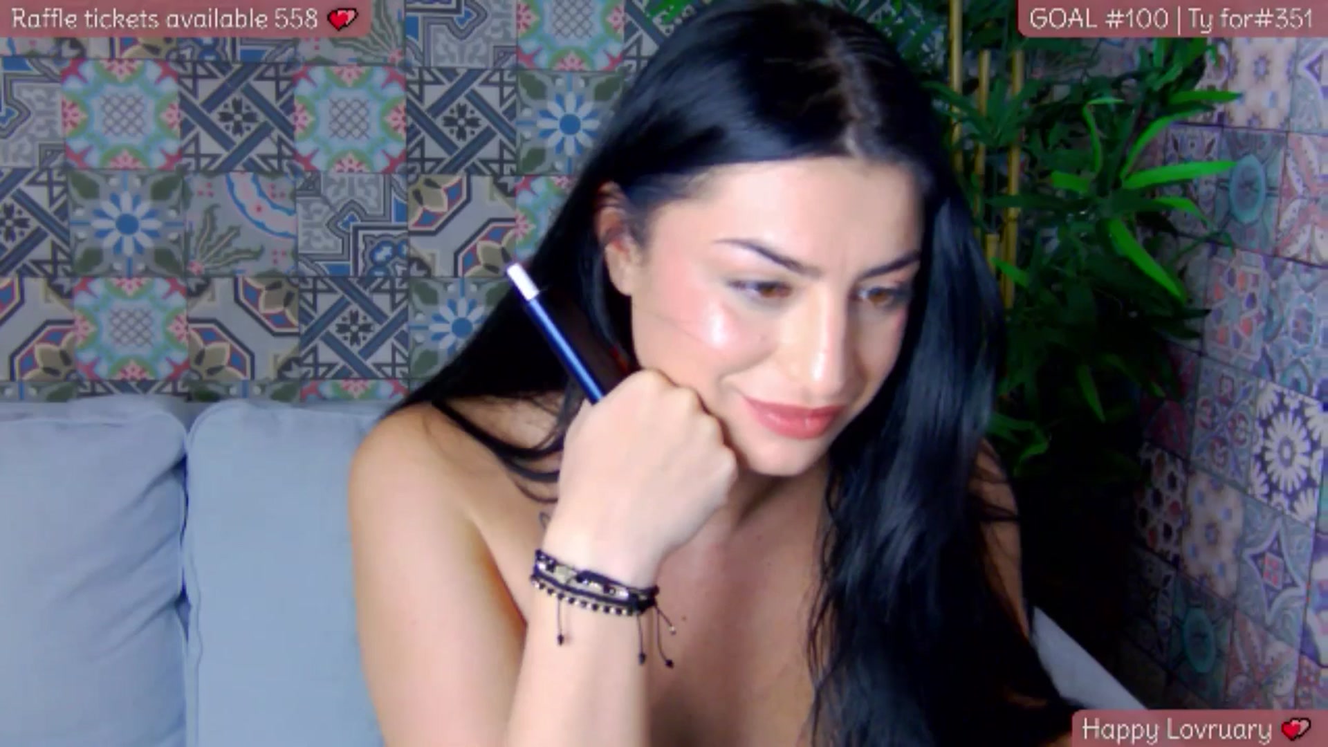 Gallery image thumbnail from Rapunz3l's myfreecams stream on, 02/03/2026, 20:01 image 18 of 20