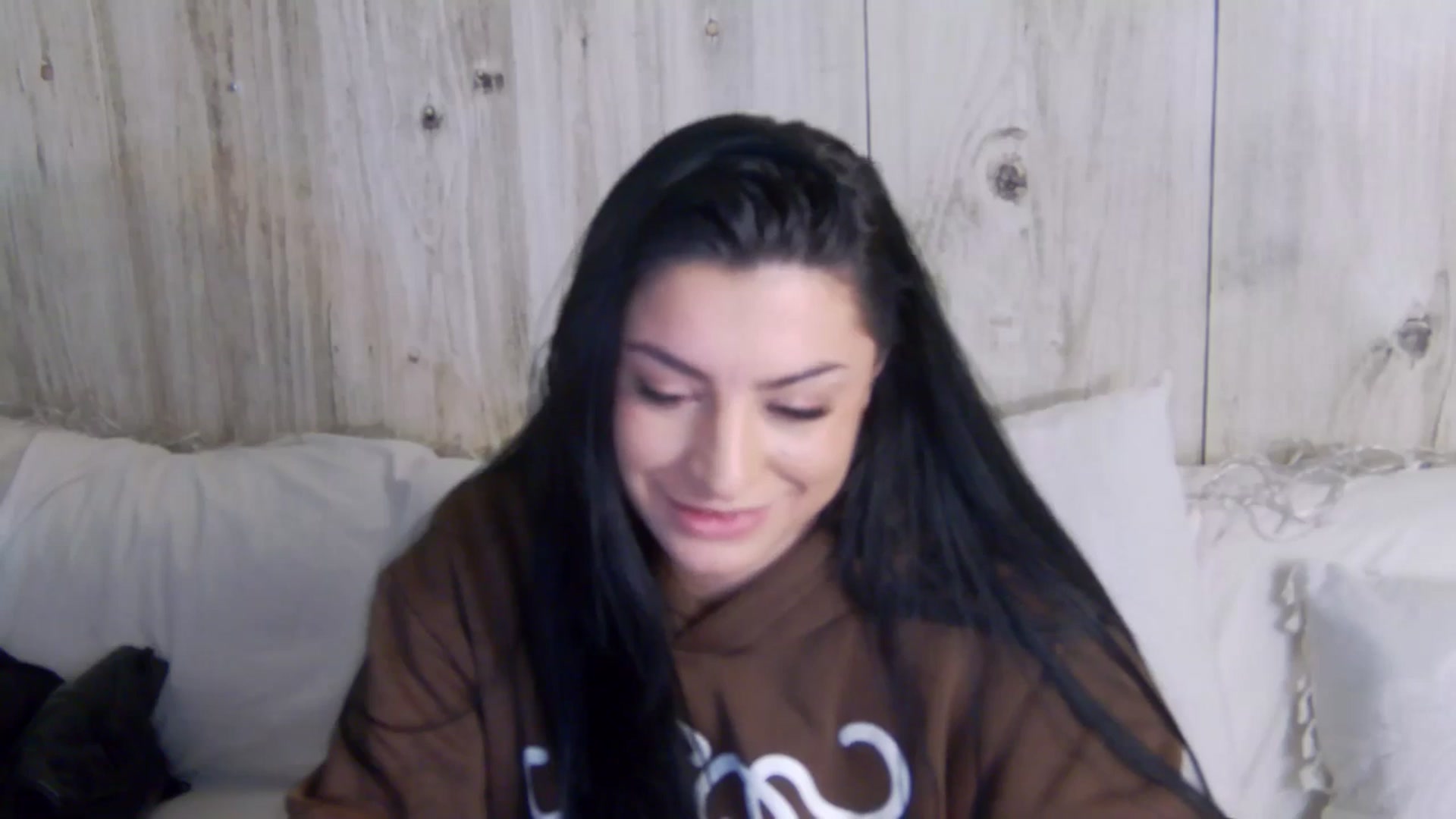 Gallery image thumbnail from Rapunz3l's myfreecams stream on, 02/04/2026, 22:47 image 12 of 20