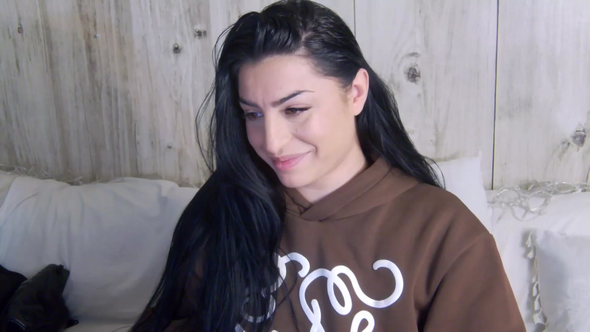 Gallery image thumbnail from Rapunz3l's myfreecams stream on, 02/04/2026, 22:47 image 6 of 20