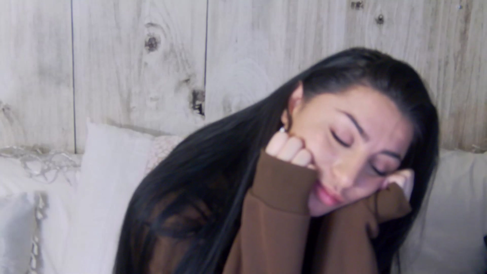 Gallery image thumbnail from Rapunz3l's myfreecams stream on, 02/04/2026, 22:47 image 15 of 20