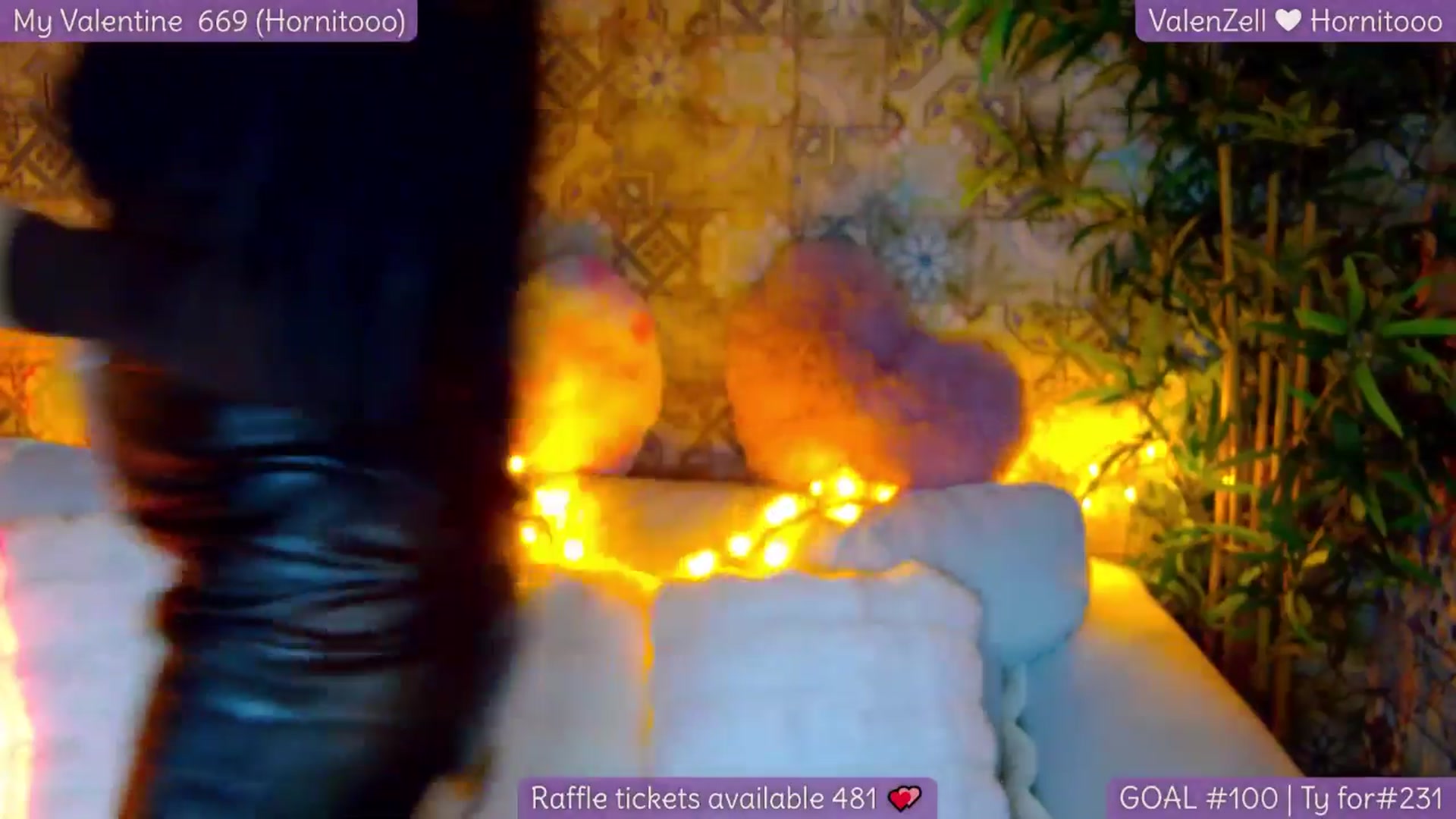 Gallery image thumbnail from Rapunz3l's myfreecams stream on, 02/11/2026, 22:13 image 7 of 20