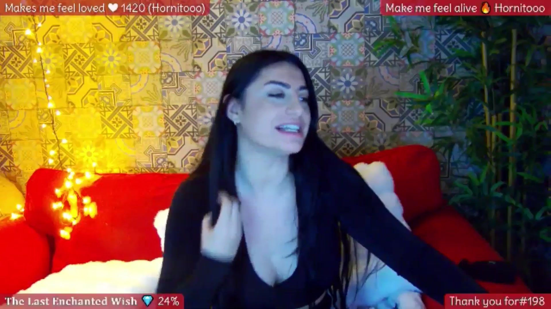 Gallery image thumbnail from Rapunz3l's myfreecams stream on, 02/15/2026, 22:40 image 13 of 20