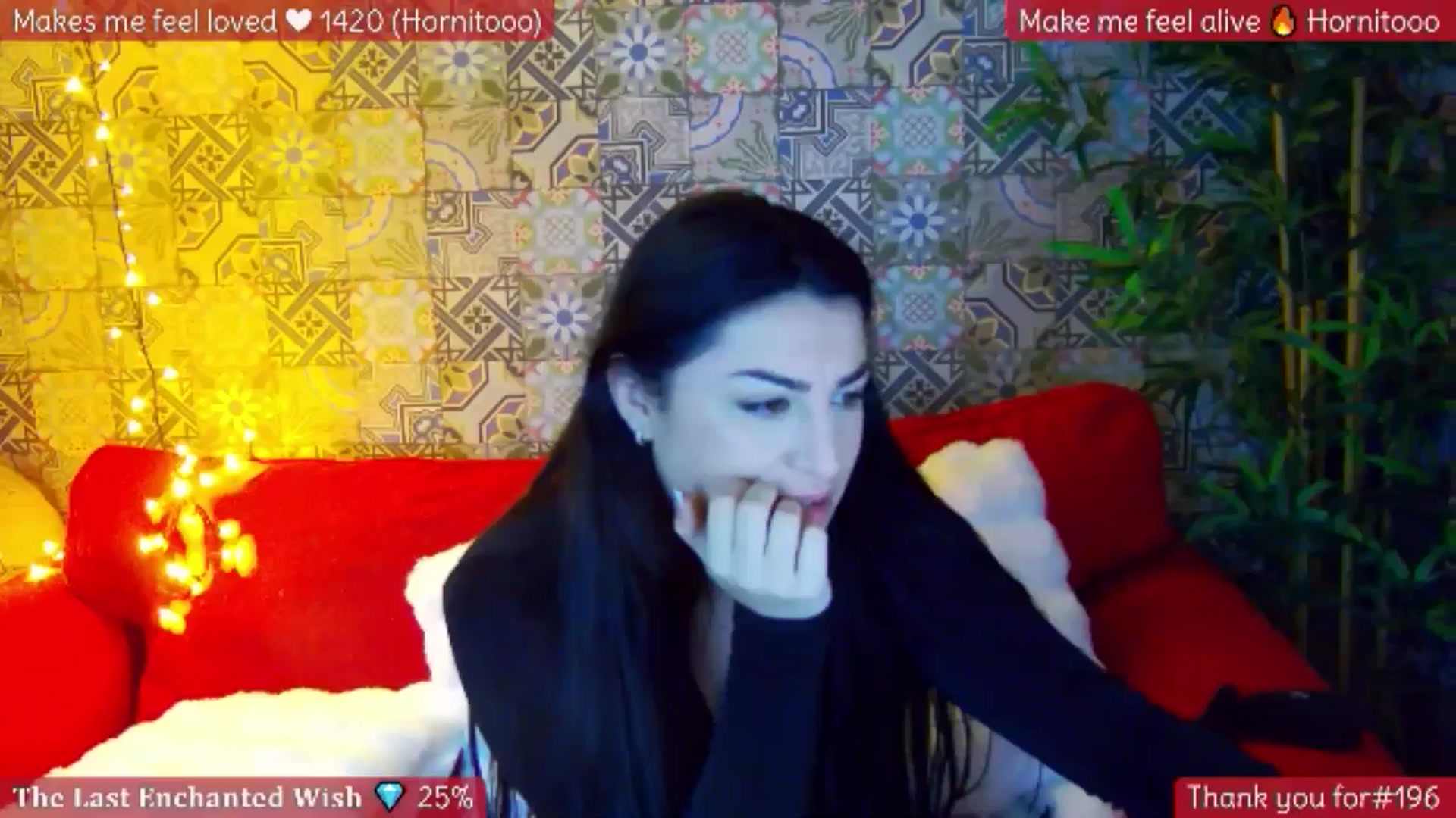 Gallery image thumbnail from Rapunz3l's myfreecams stream on, 02/15/2026, 22:40 image 17 of 20