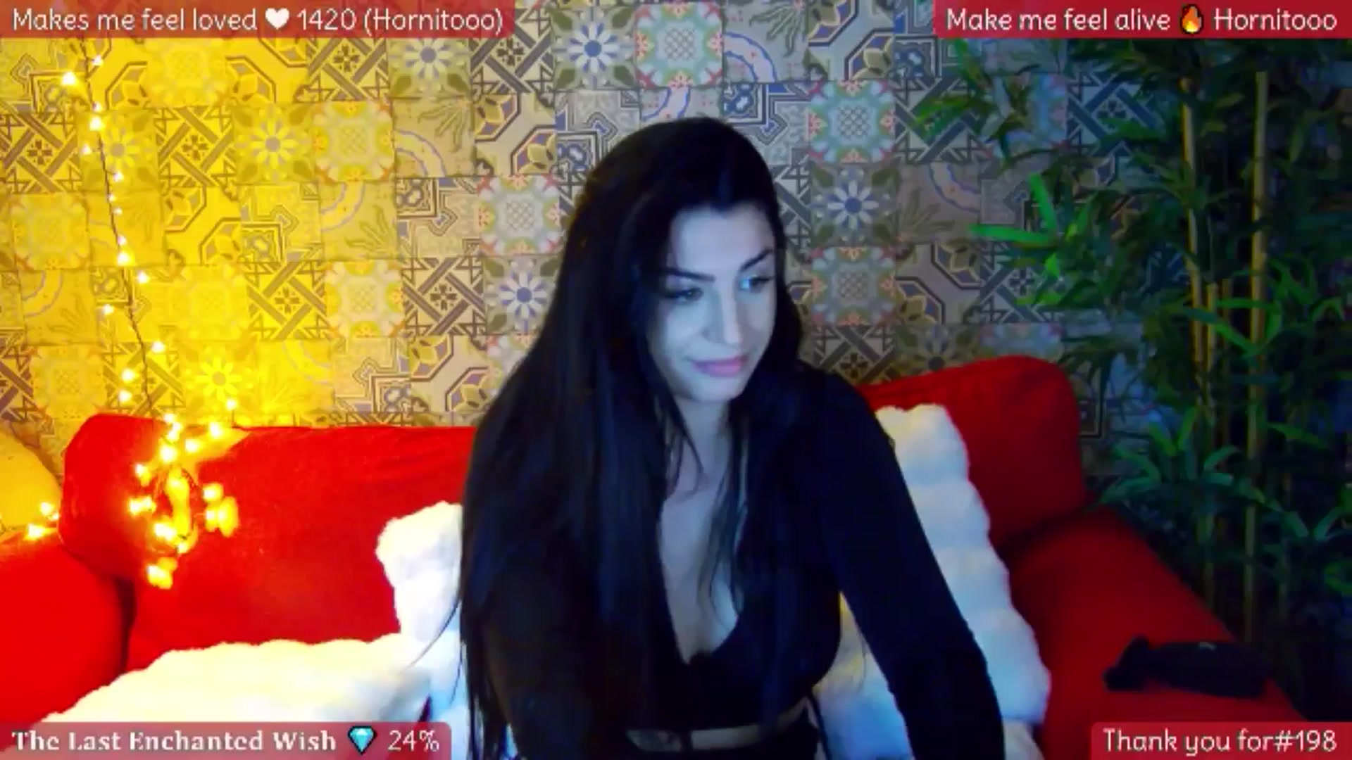 Gallery image thumbnail from Rapunz3l's myfreecams stream on, 02/15/2026, 22:40 image 15 of 20