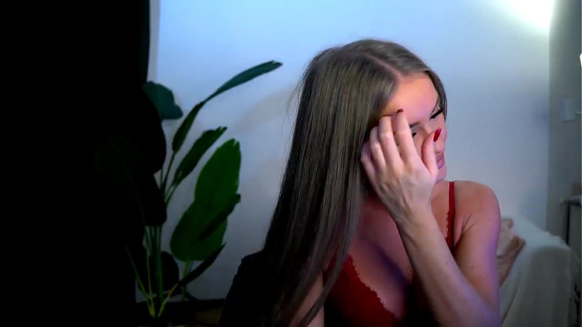Gallery image thumbnail from Rapunzel_'s myfreecams stream on, 01/31/2025, 20:30 image 4 of 20