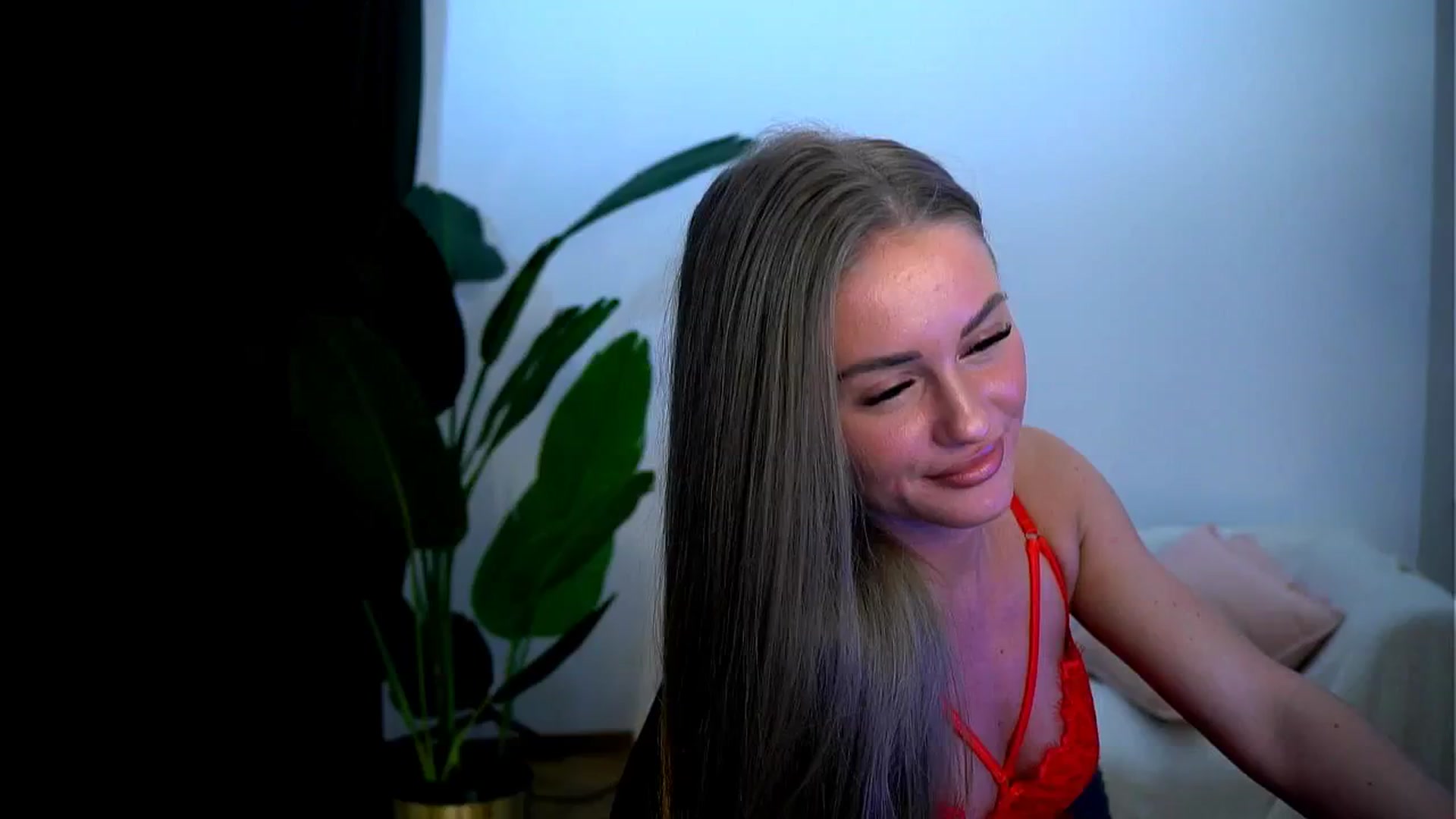 Gallery image thumbnail from Rapunzel_'s myfreecams stream on, 02/04/2025, 19:08 image 2 of 20