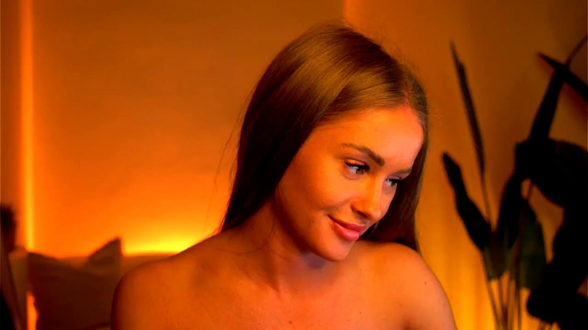 Gallery image thumbnail from Rapunzel_'s myfreecams stream on, 03/14/2025, 22:10 image 19 of 20