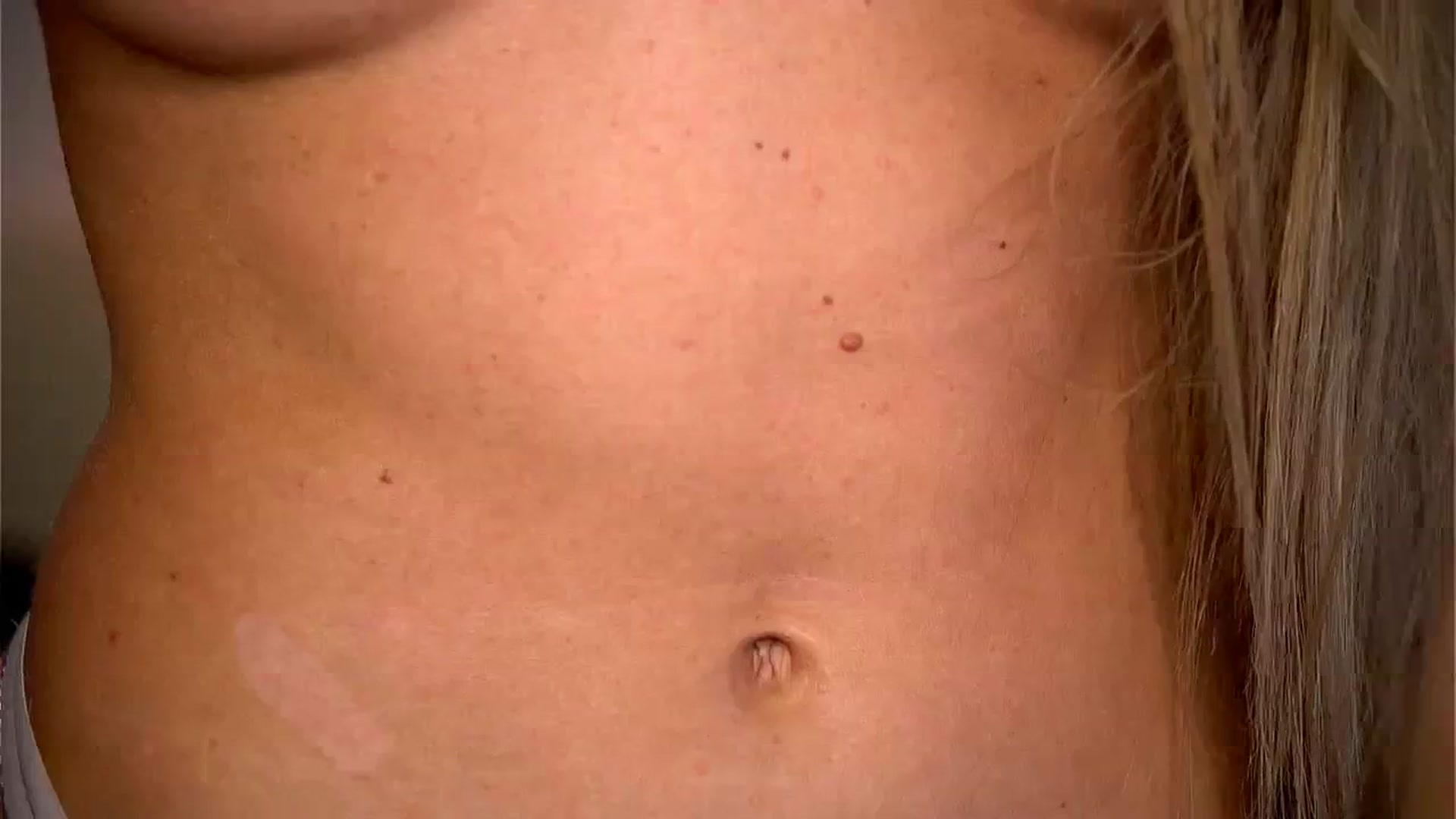 Gallery image thumbnail from Rapunzel_'s myfreecams stream on, 04/05/2025, 24:31 image 15 of 20