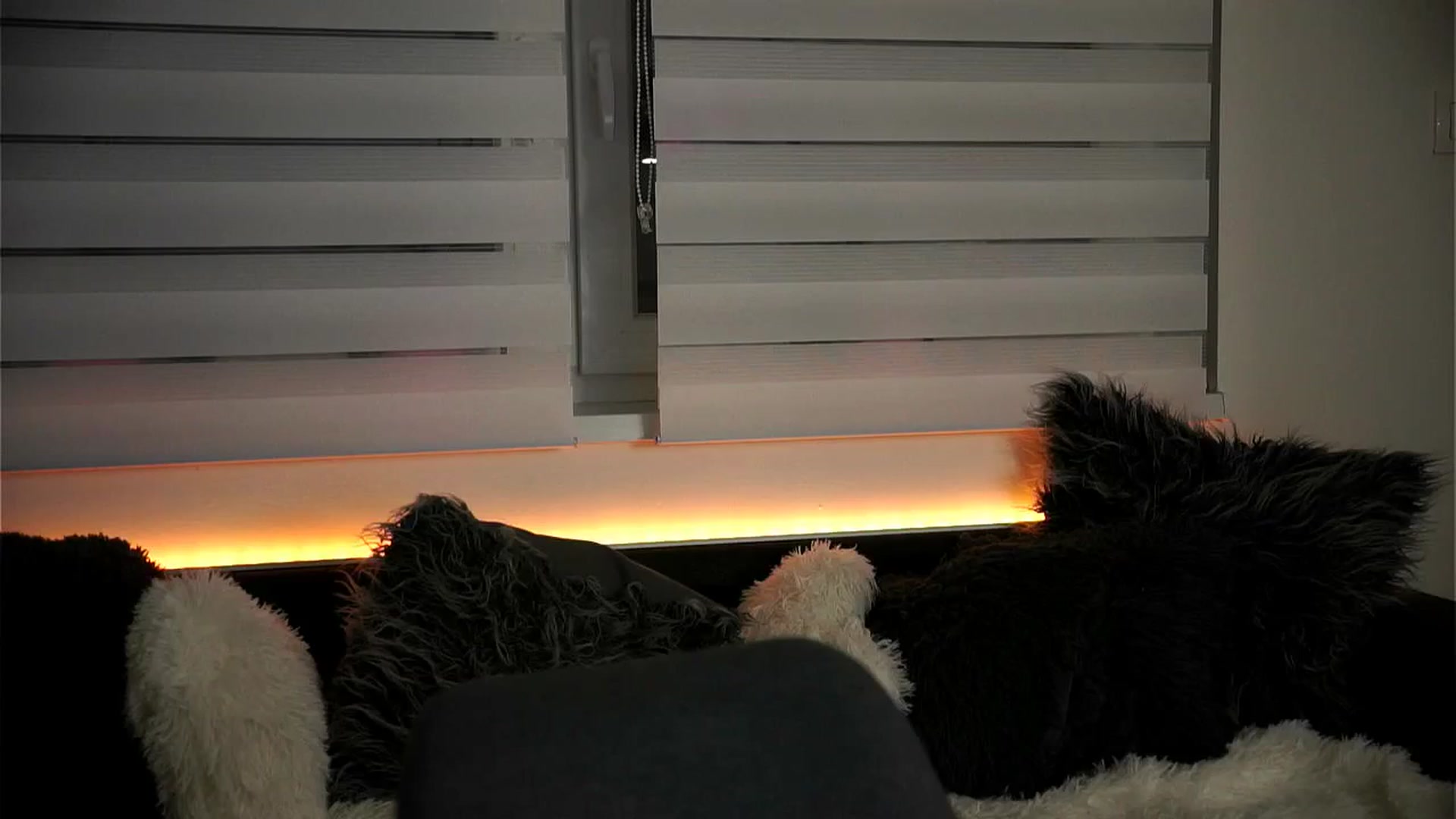 Gallery image thumbnail from Rapunzel_'s myfreecams stream on, 06/25/2025, 24:30 image 12 of 20