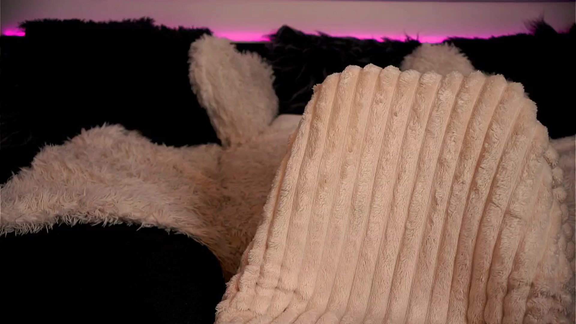 Gallery image thumbnail from Rapunzel_'s myfreecams stream on, 09/27/2025, 23:24 image 18 of 20